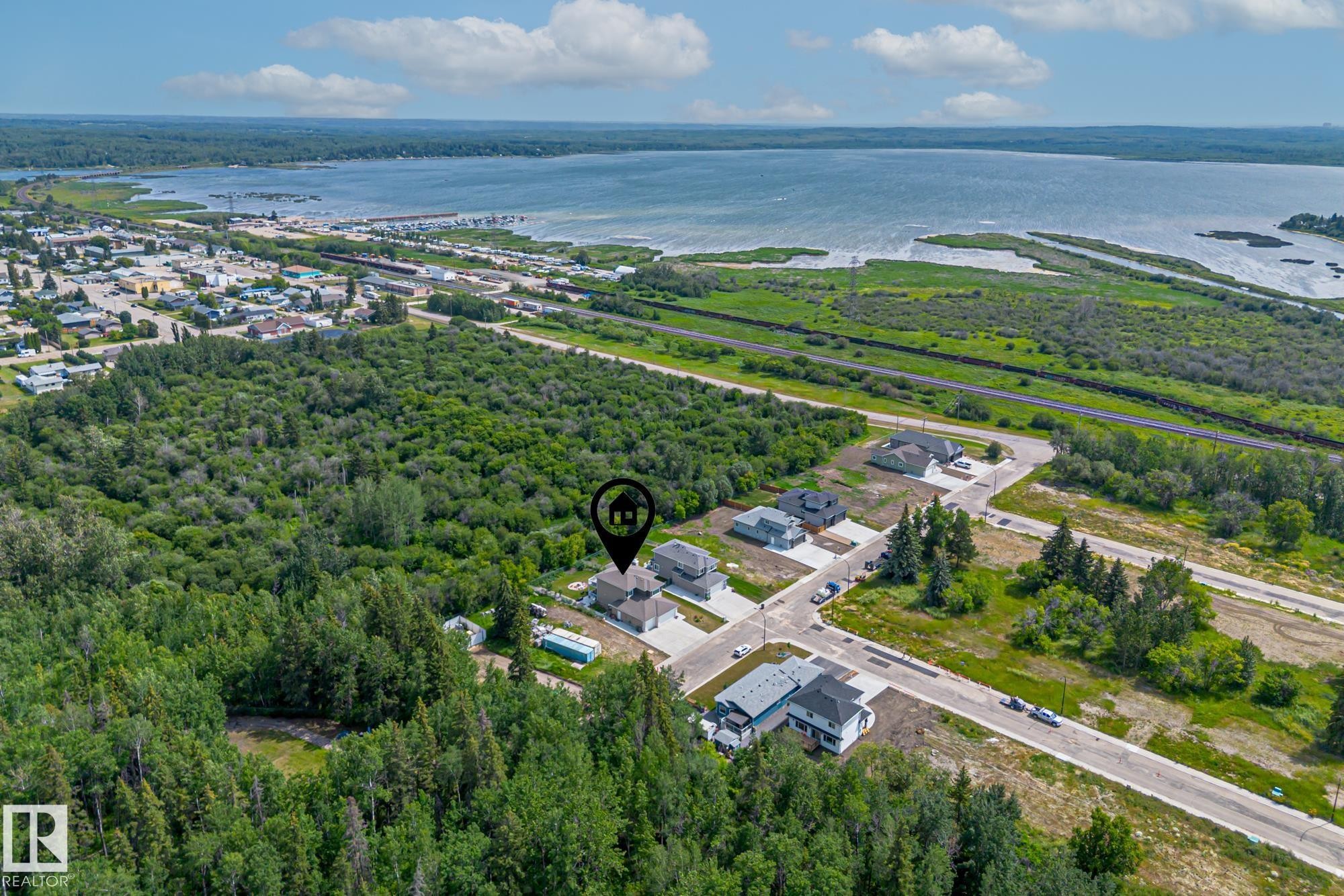 5225 55St, Wabamun, AB - Outdoor With Body Of Water With View