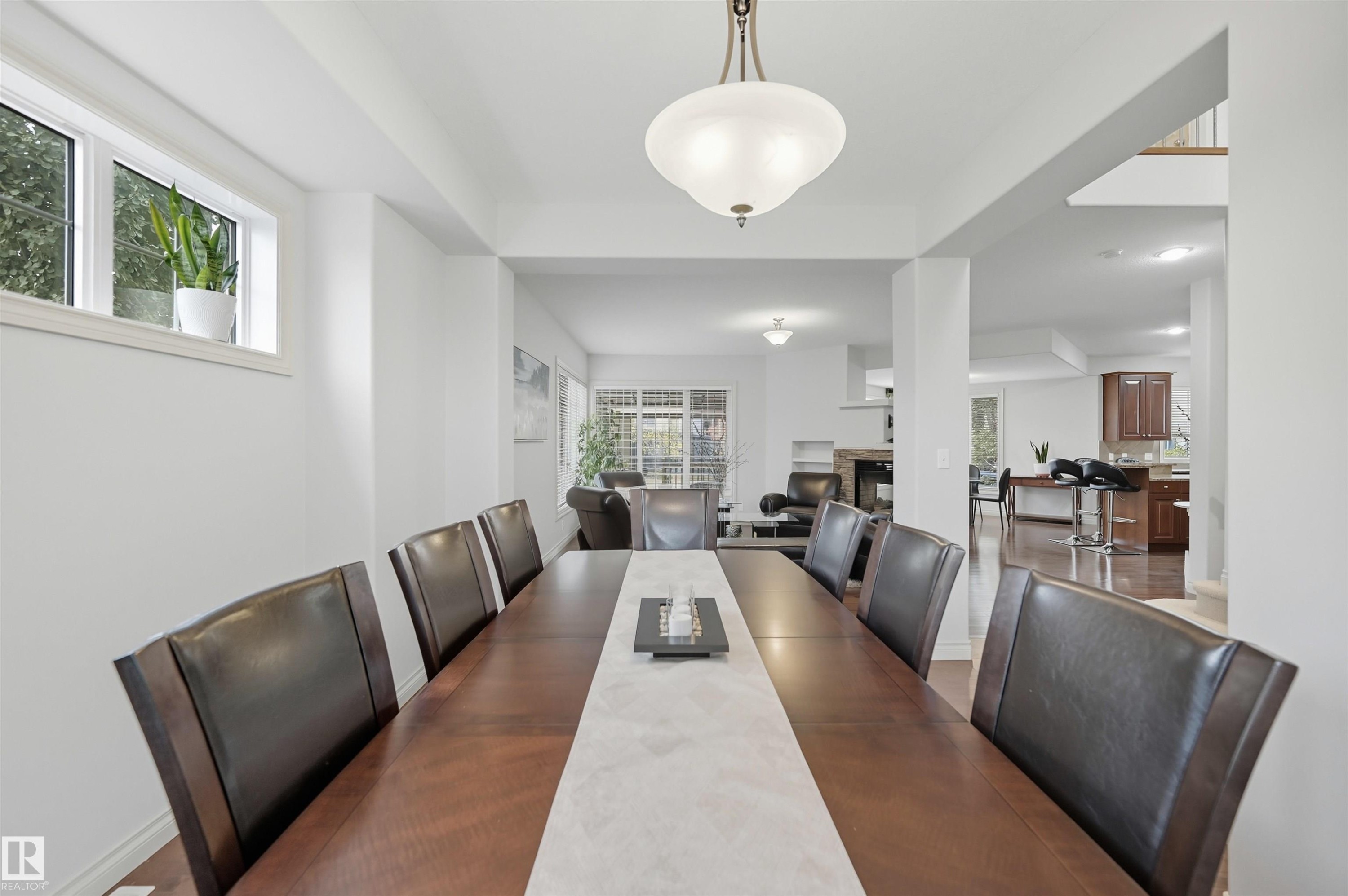 3411 Macneil Link, Edmonton, AB - Indoor Photo Showing Dining Room