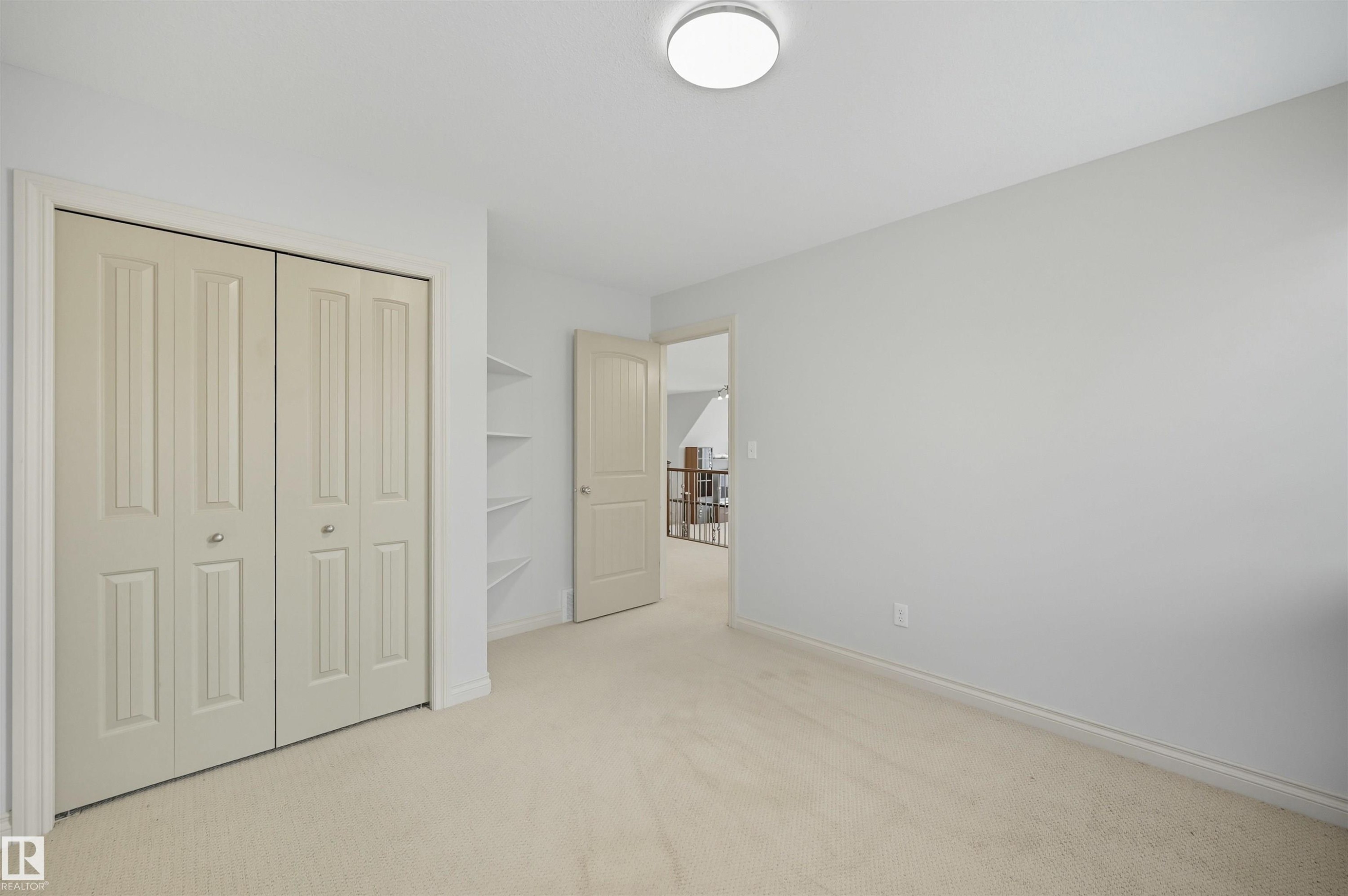 3411 Macneil Link, Edmonton, AB - Indoor