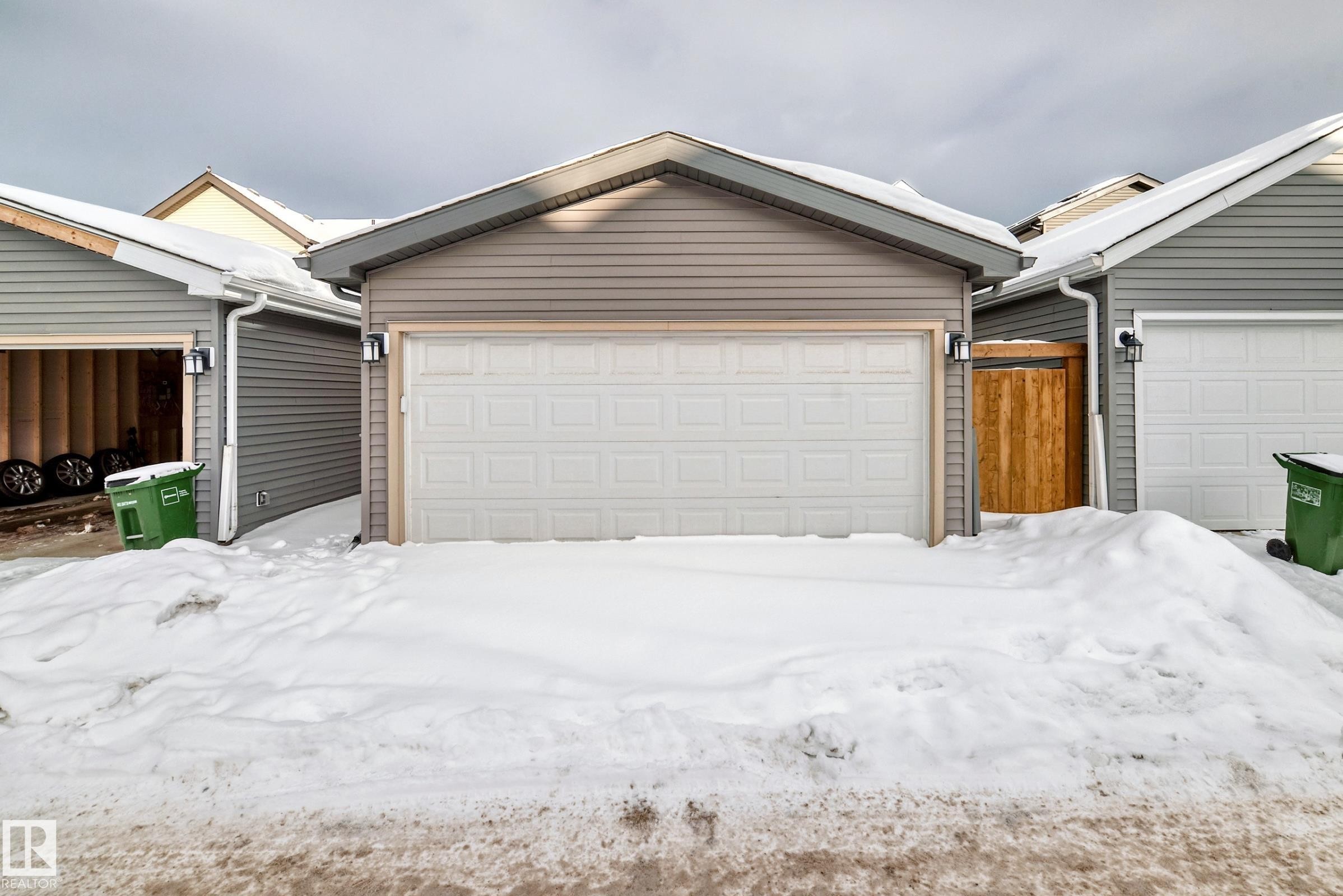 5025 Kinney Link Link, Edmonton, AB - Outdoor