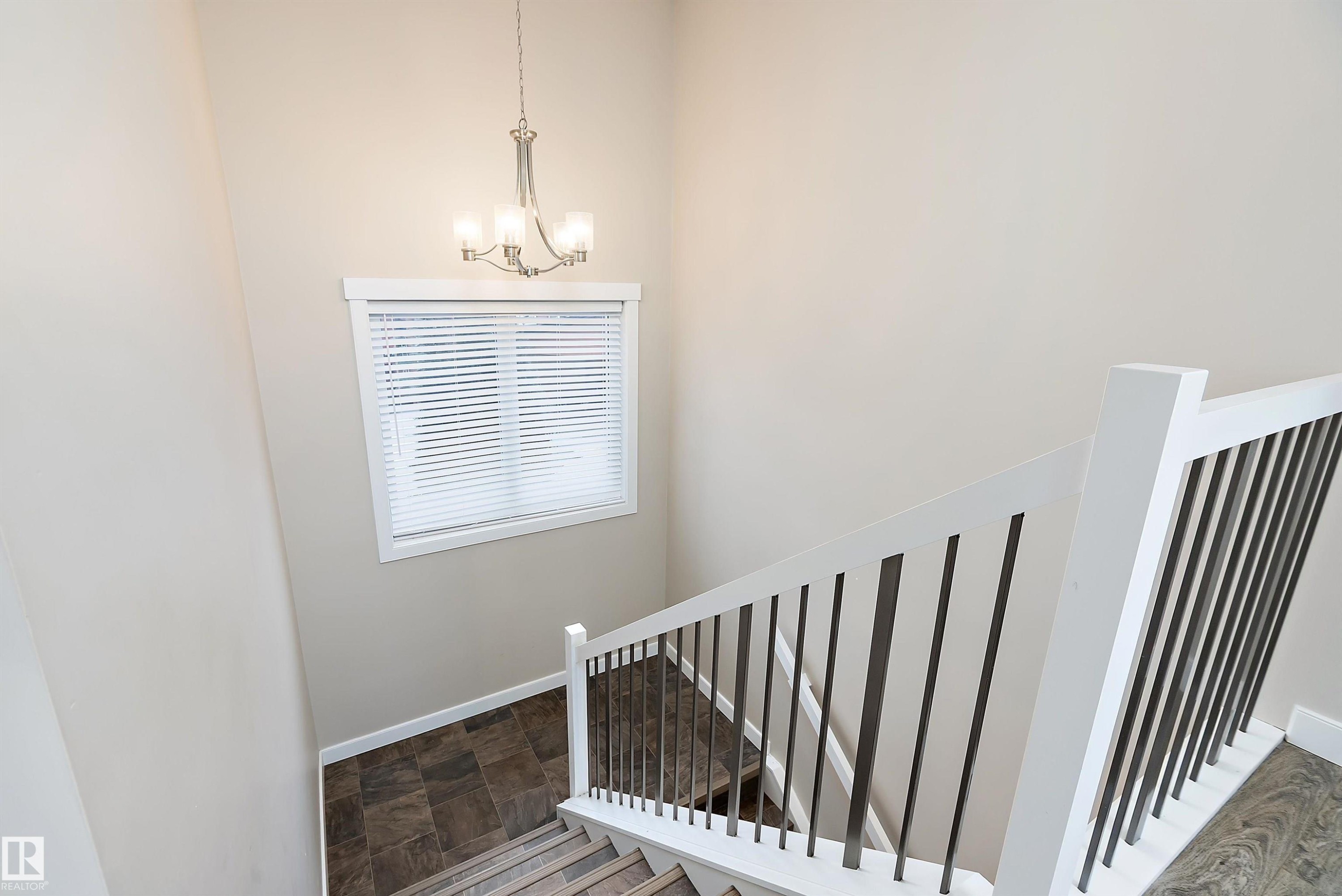 3403 Graybriar Green, Stony Plain, AB - Indoor Photo Showing Other Room