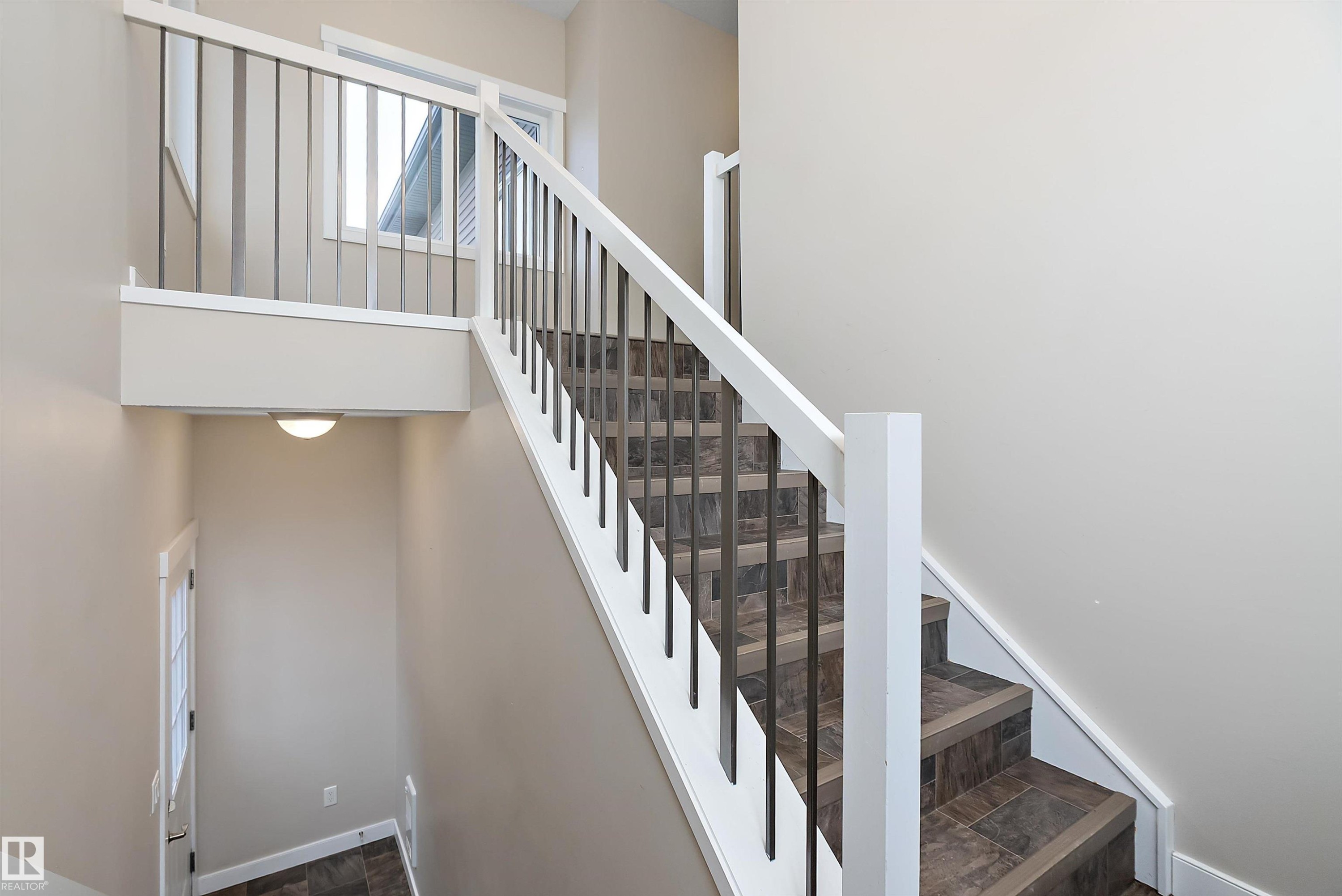 3403 Graybriar Green, Stony Plain, AB - Indoor Photo Showing Other Room