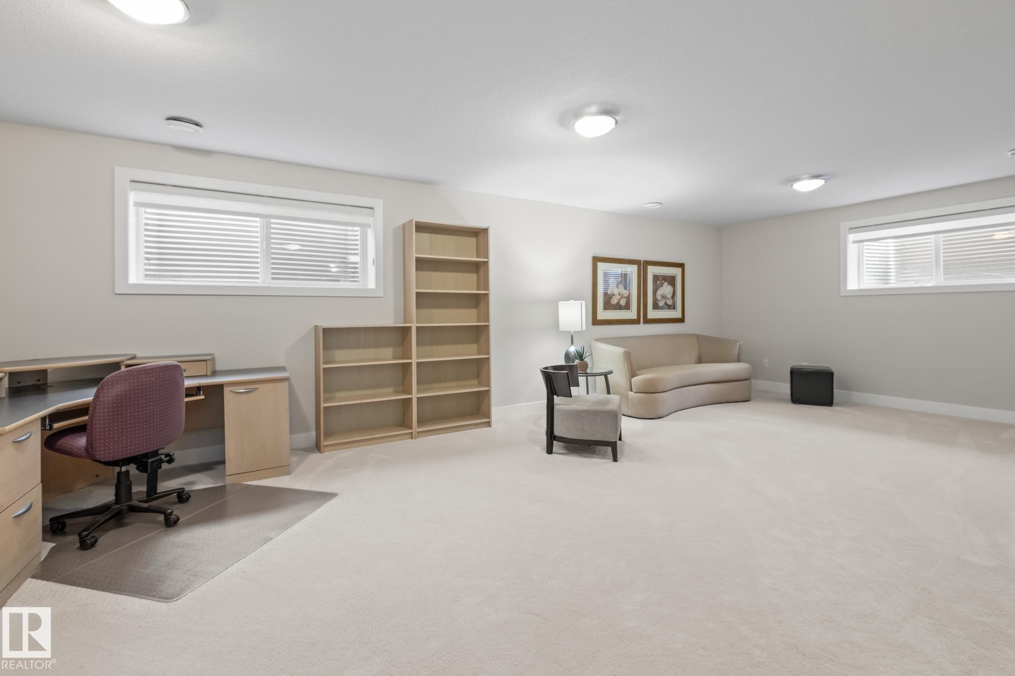 18 8 Lynx Close, St. Albert, AB - Indoor