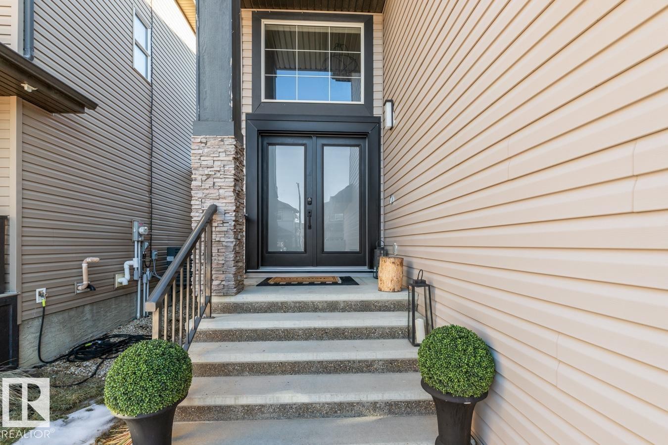3693 Claxton Place, Edmonton, AB - Outdoor