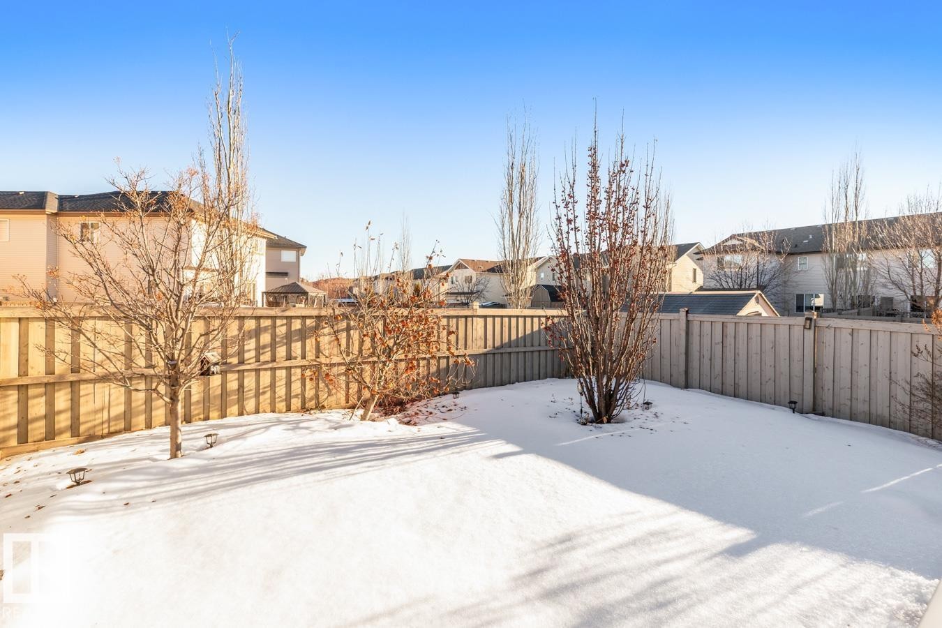 3693 Claxton Place, Edmonton, AB - Outdoor
