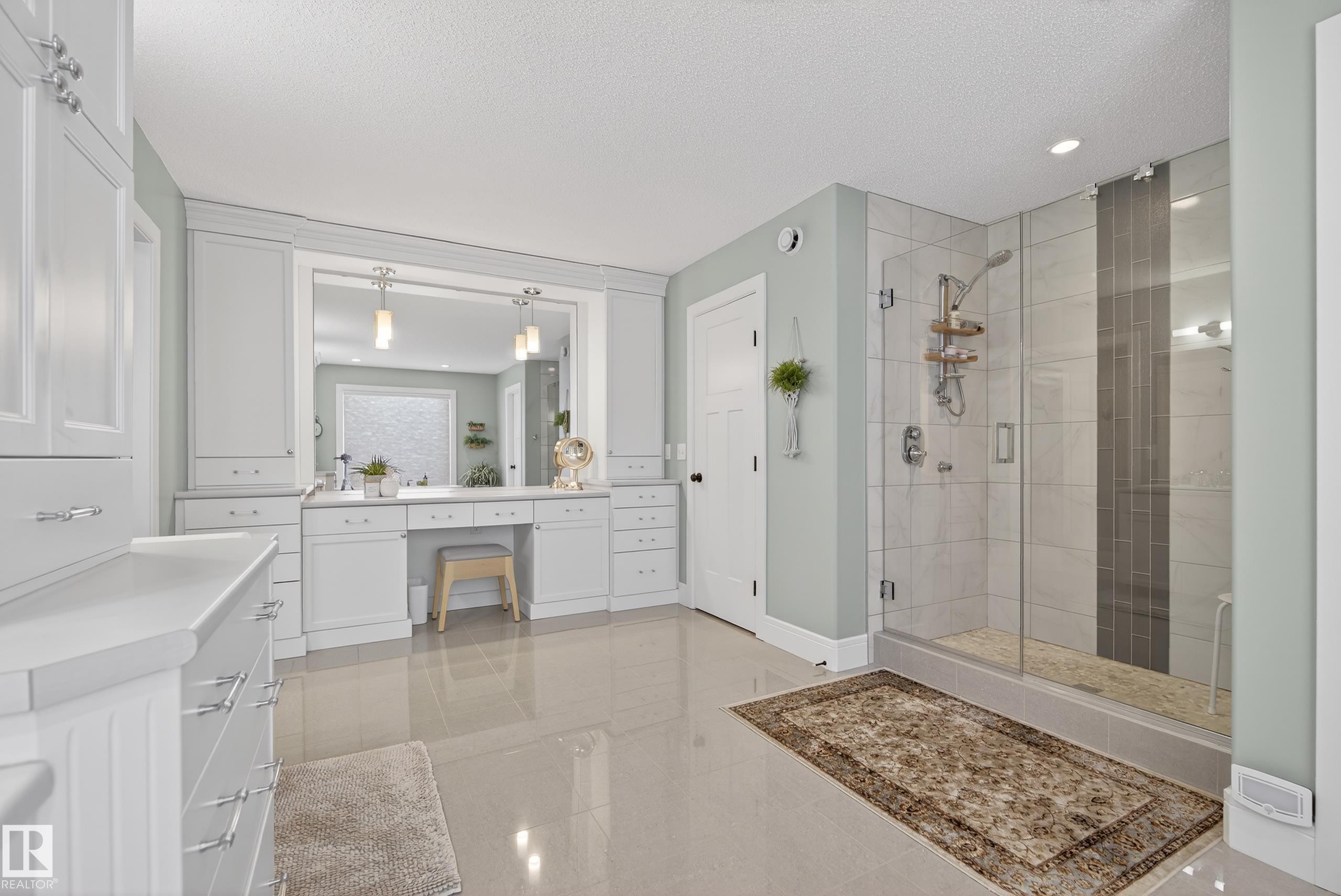 3687 Westcliff Way, Edmonton, AB - Indoor Photo Showing Bathroom