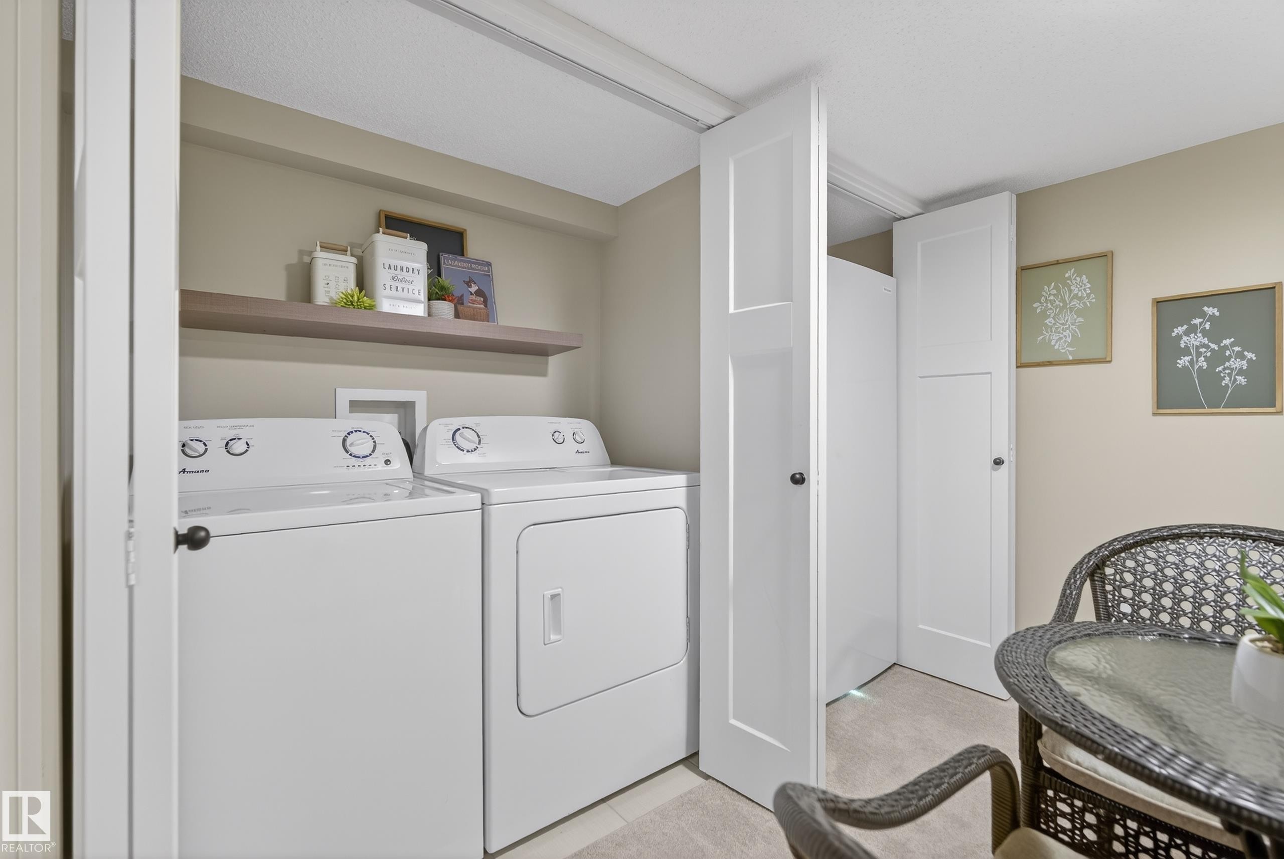 3687 Westcliff Way, Edmonton, AB - Indoor Photo Showing Laundry Room