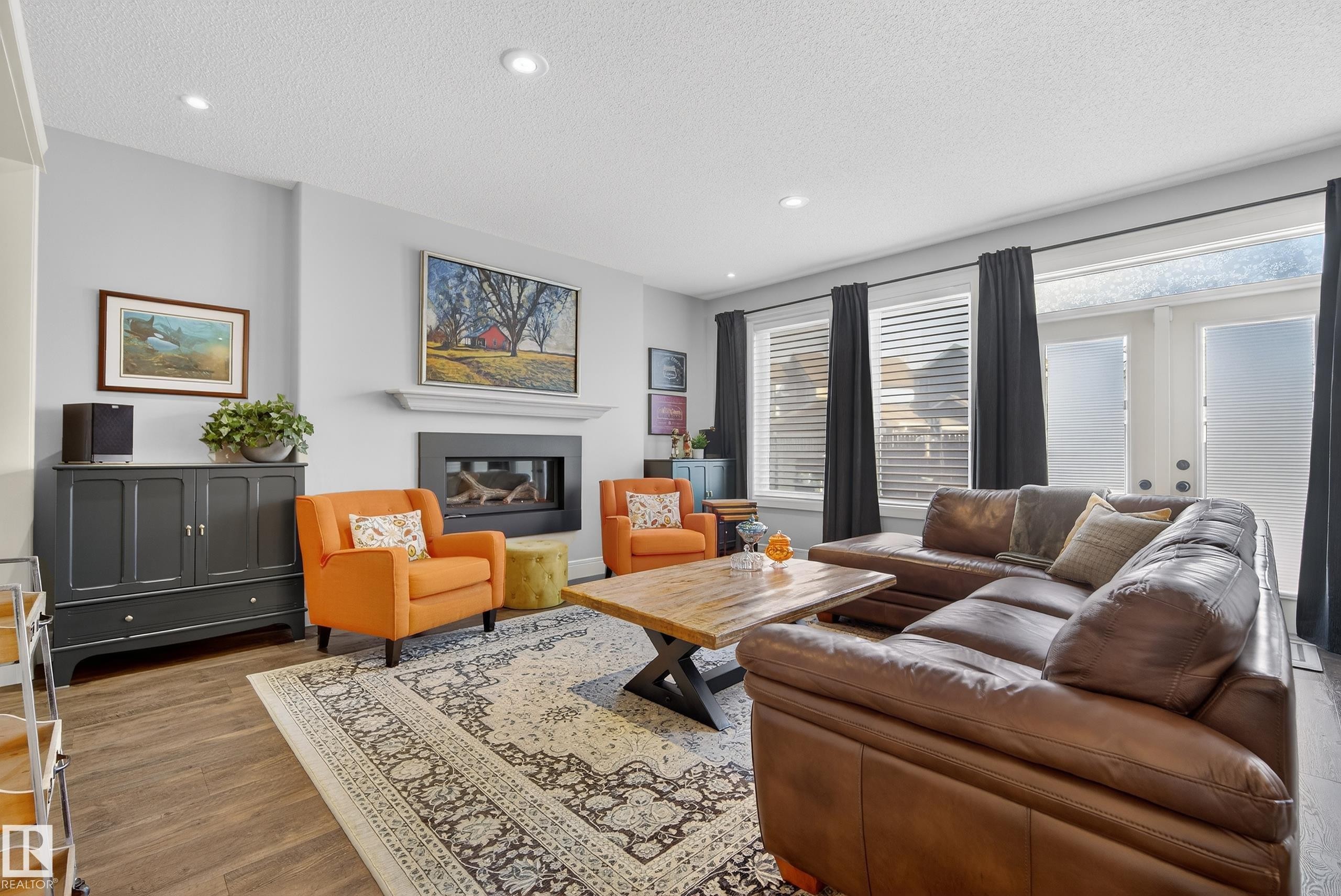 3687 Westcliff Way, Edmonton, AB - Indoor Photo Showing Living Room With Fireplace
