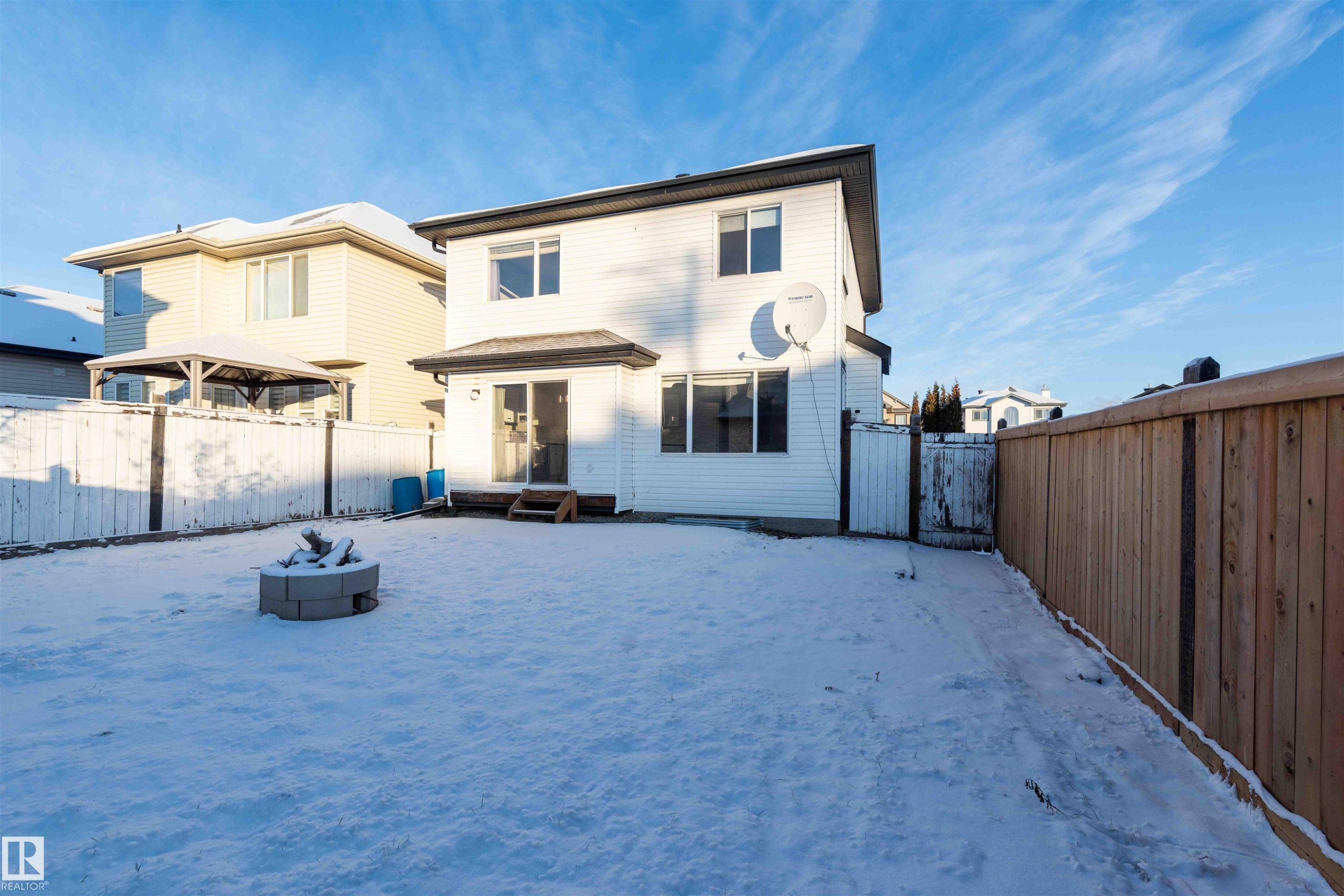 11211 11 Ave, Edmonton, AB - Outdoor