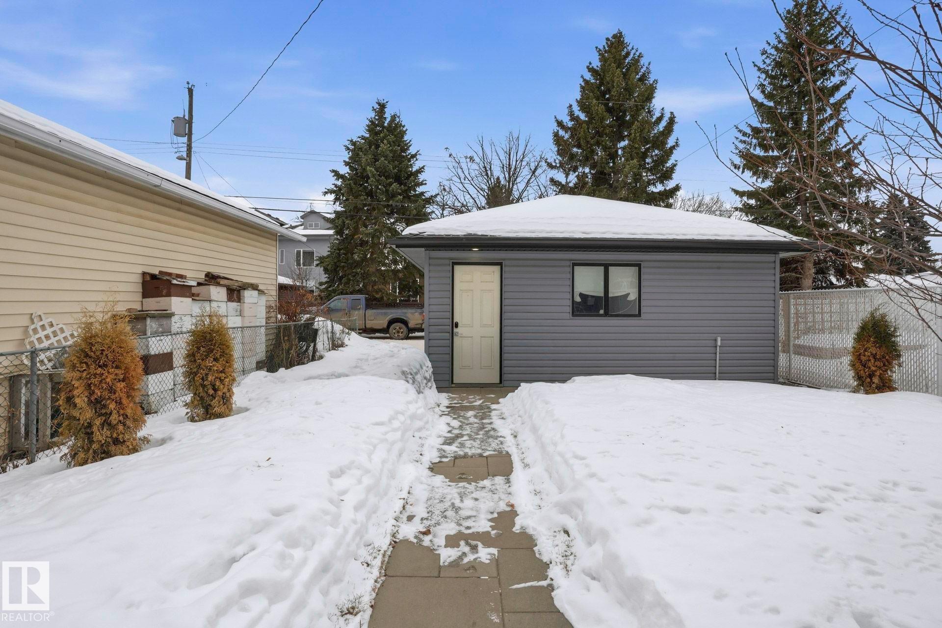 10633 64 Avenue, Edmonton, AB - Outdoor