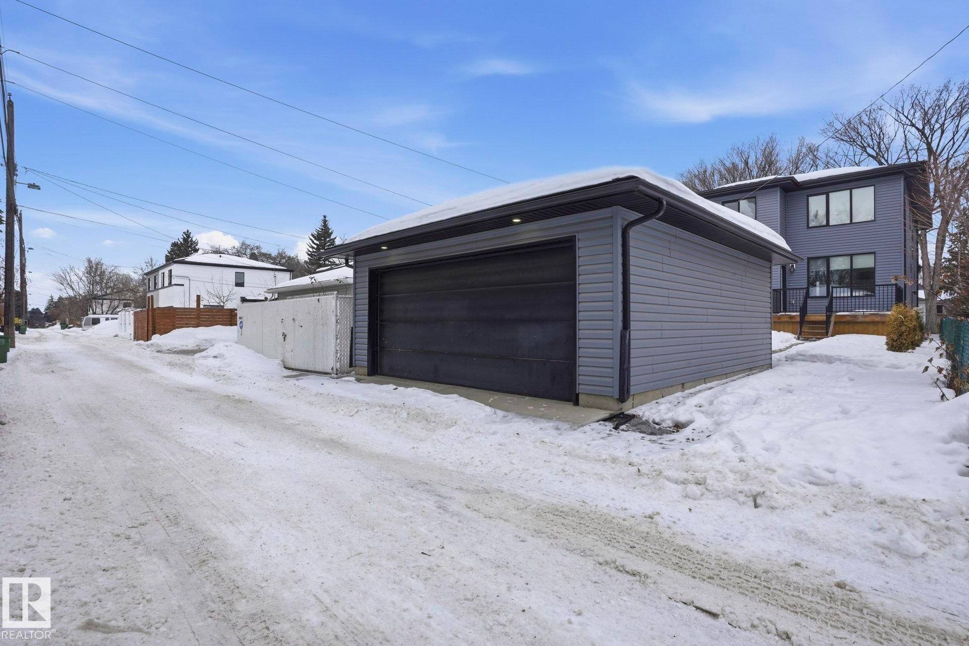 10633 64 Avenue, Edmonton, AB - Outdoor With Exterior