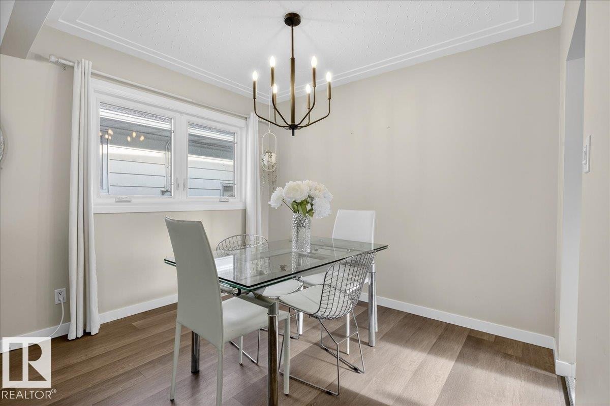9909 77 Street, Edmonton, AB - Indoor Photo Showing Dining Room