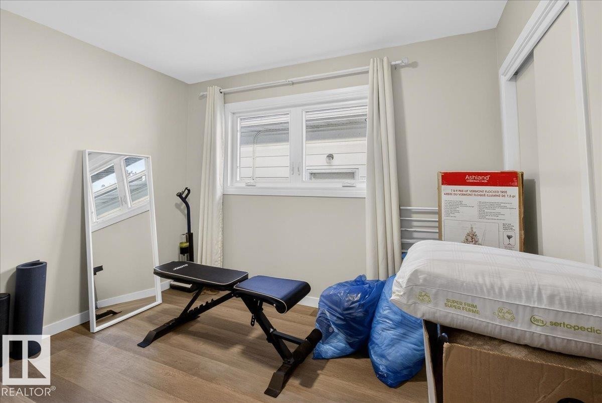 9909 77 Street, Edmonton, AB - Indoor Photo Showing Bedroom