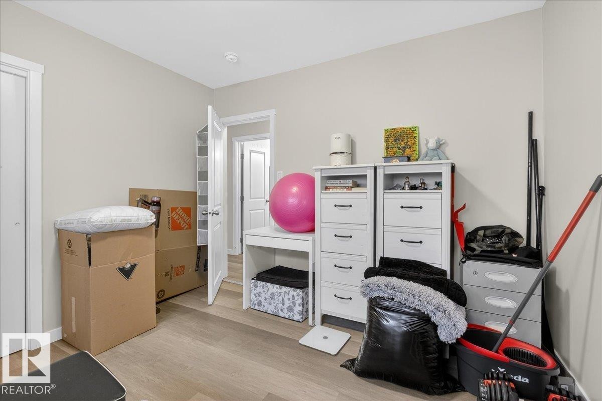 9909 77 Street, Edmonton, AB - Indoor