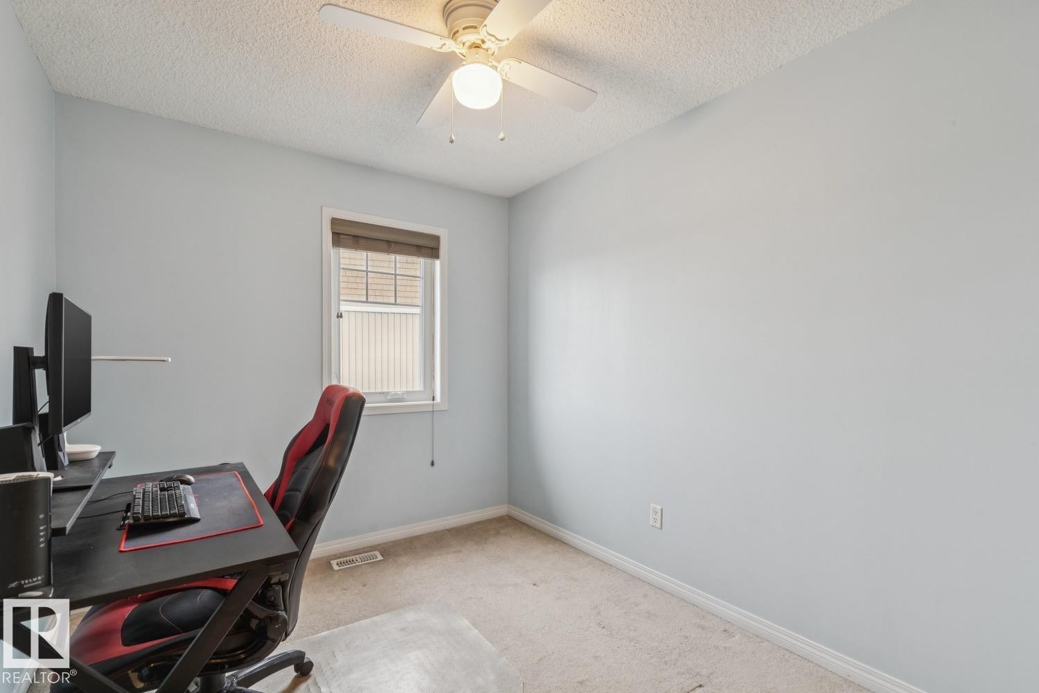 89 4050 Savaryn Drive, Edmonton, AB - Indoor Photo Showing Office