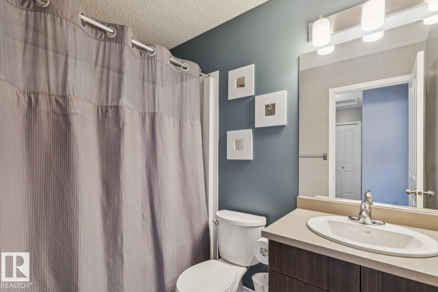 89 4050 Savaryn Drive, Edmonton, AB - Indoor Photo Showing Bathroom