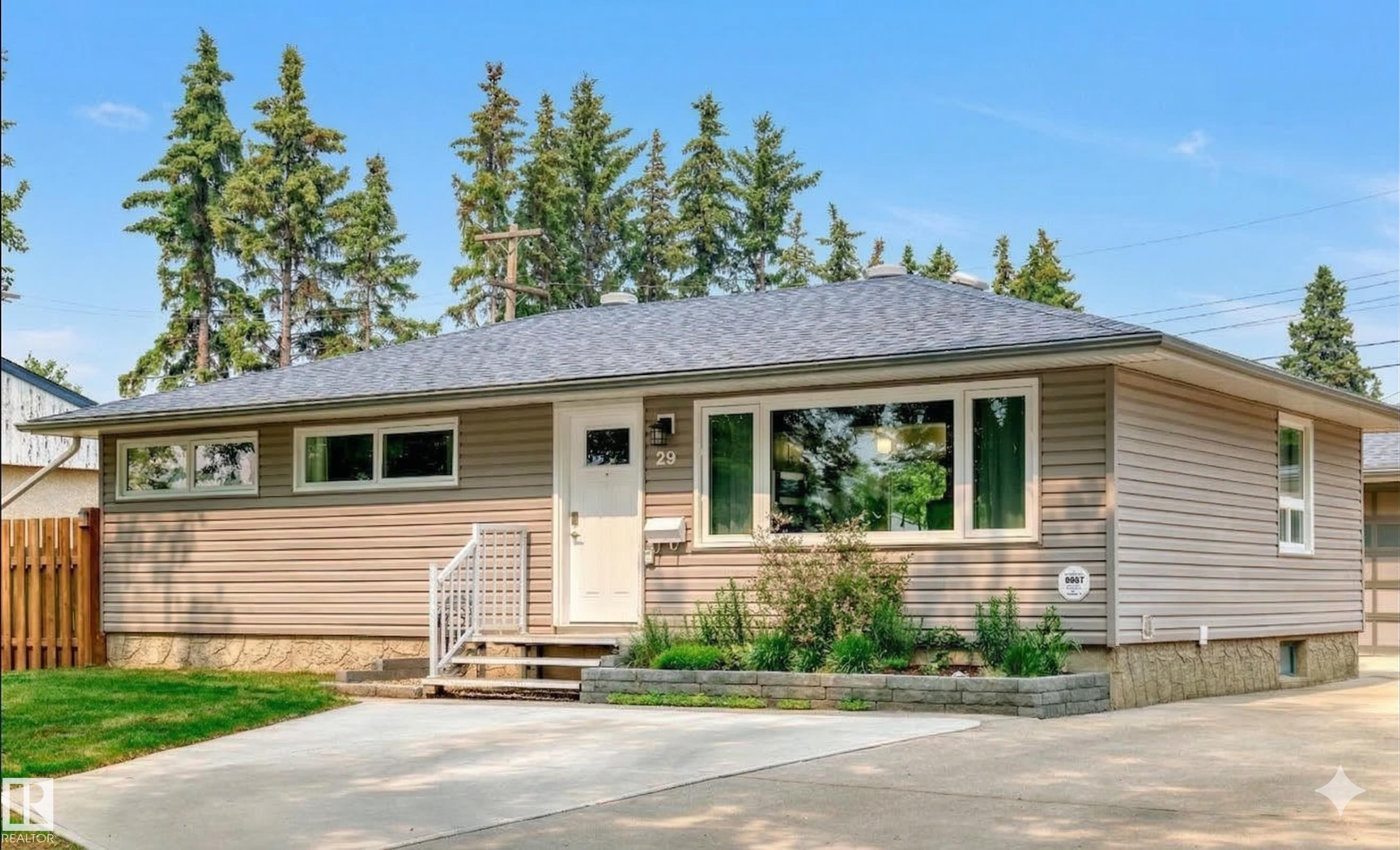 29 Sunset Boulevard, St. Albert, AB - Outdoor With Facade