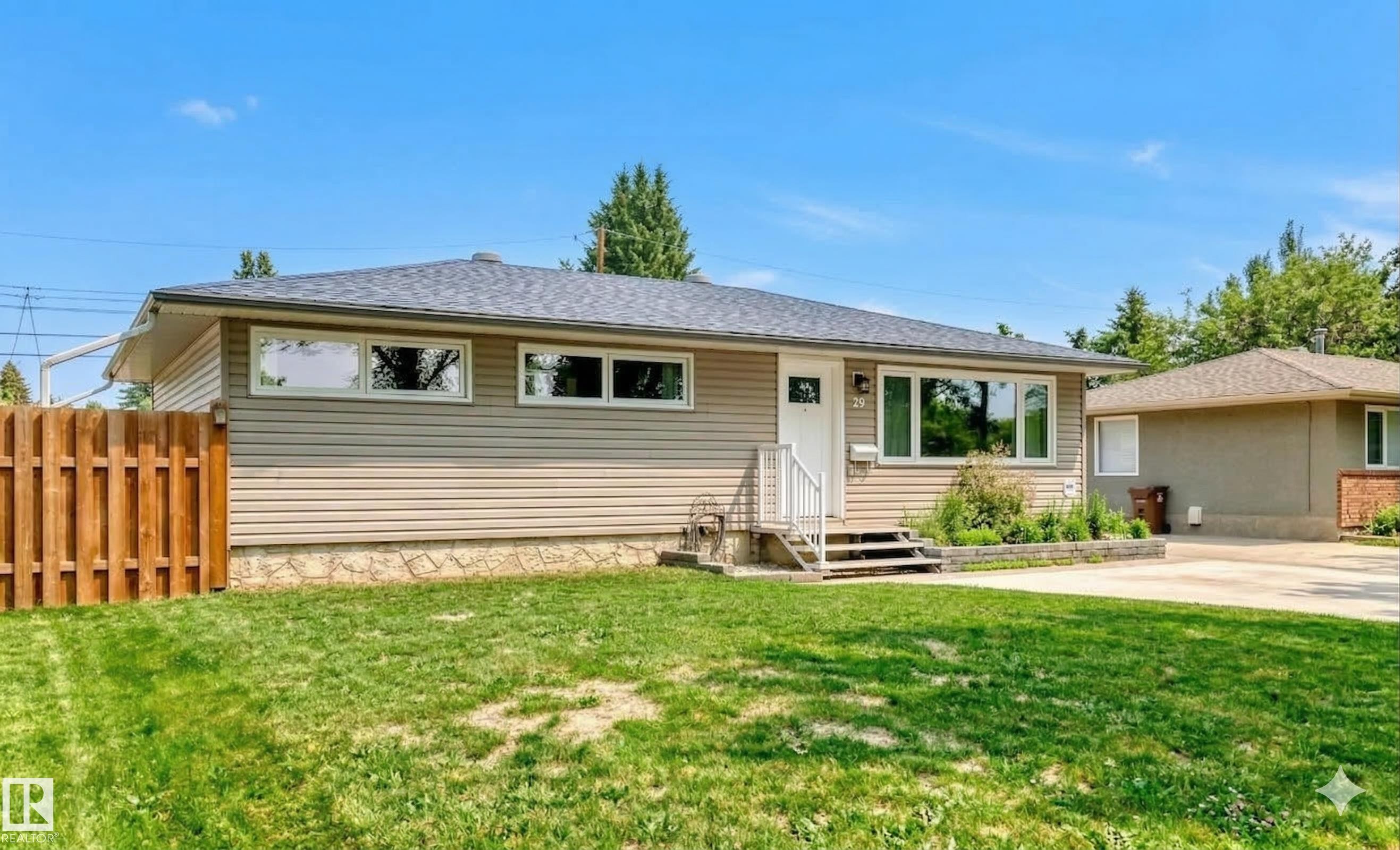 29 Sunset Boulevard, St. Albert, AB - Outdoor