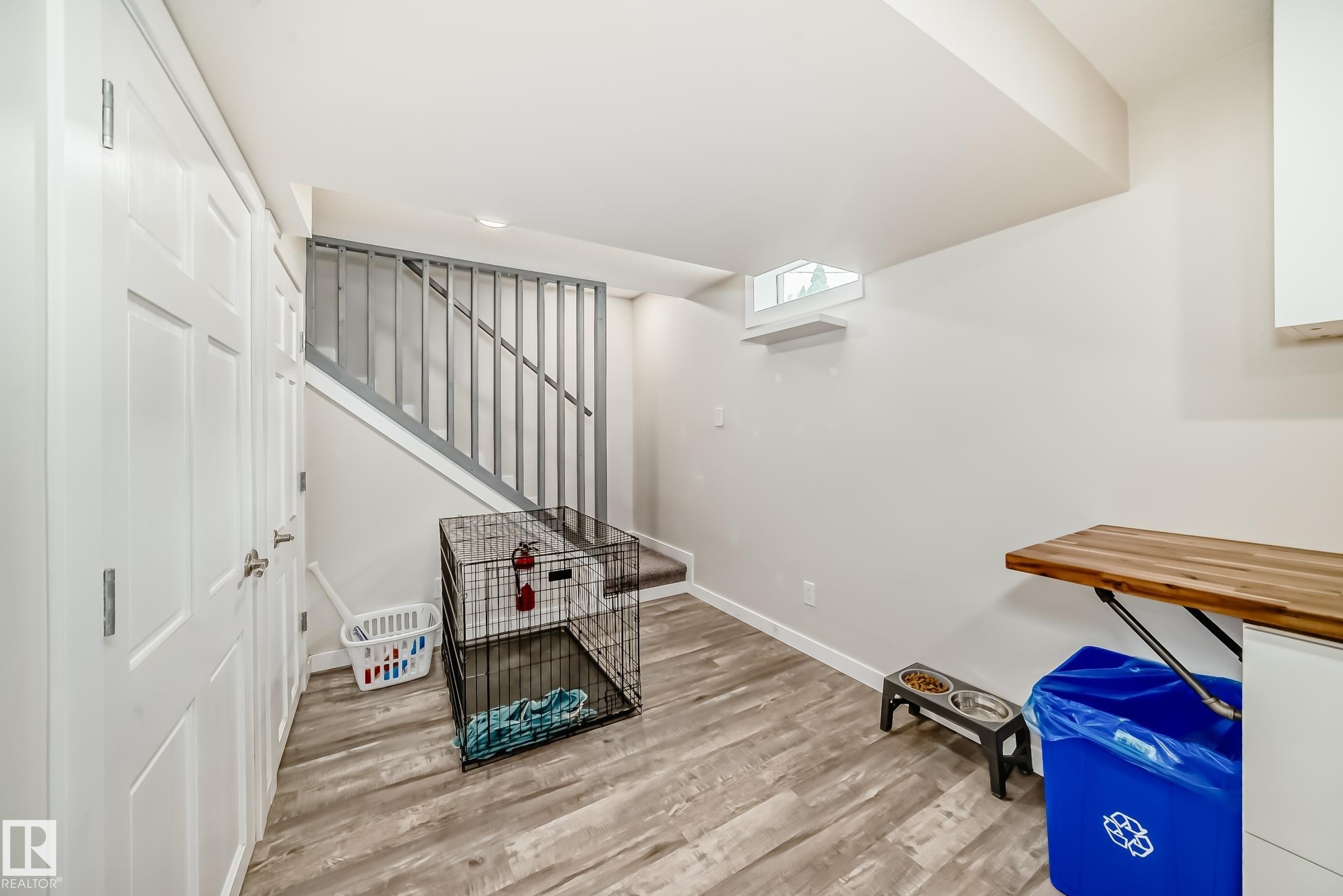 29 Sunset Boulevard, St. Albert, AB - Indoor Photo Showing Other Room