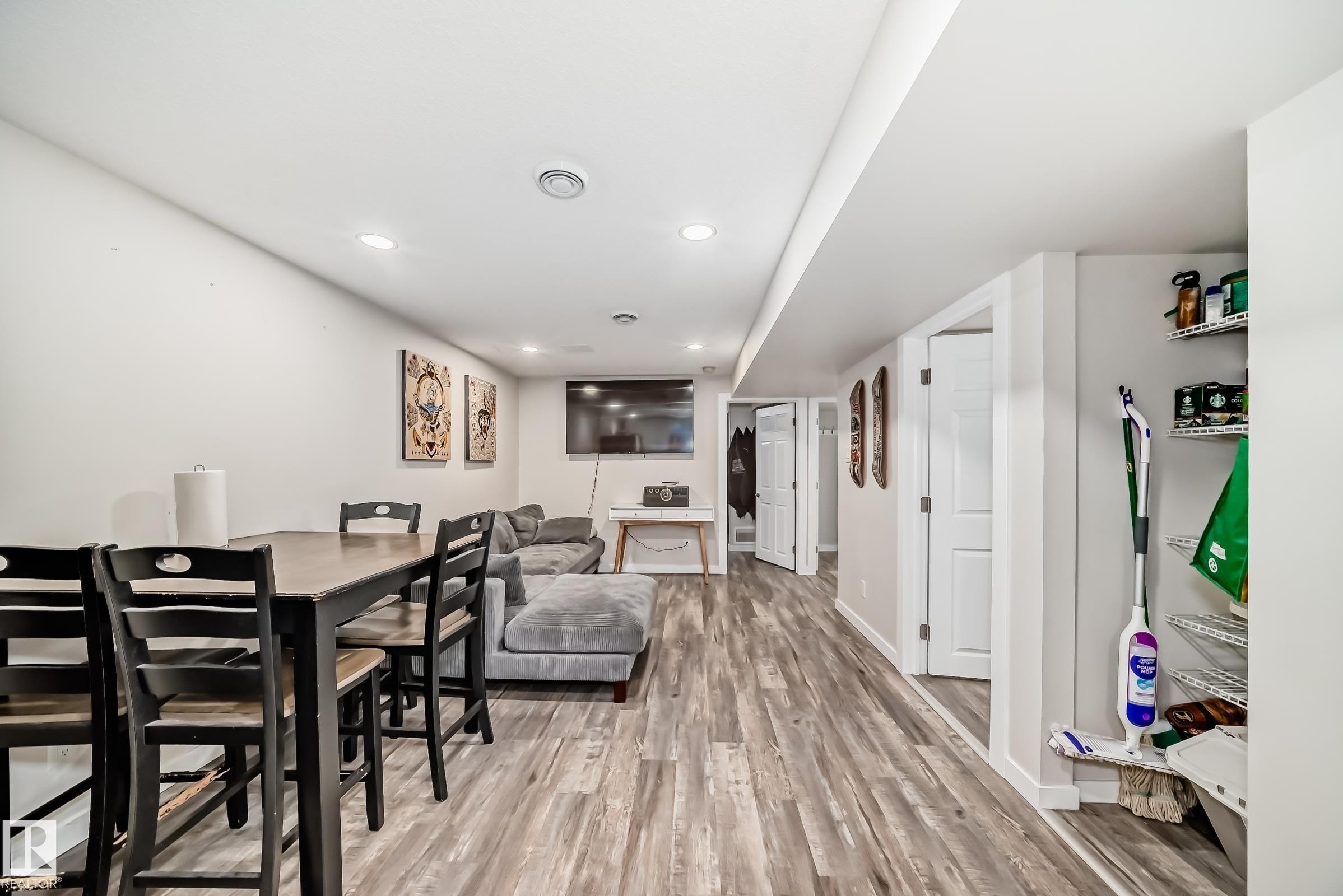 29 Sunset Boulevard, St. Albert, AB - Indoor Photo Showing Dining Room