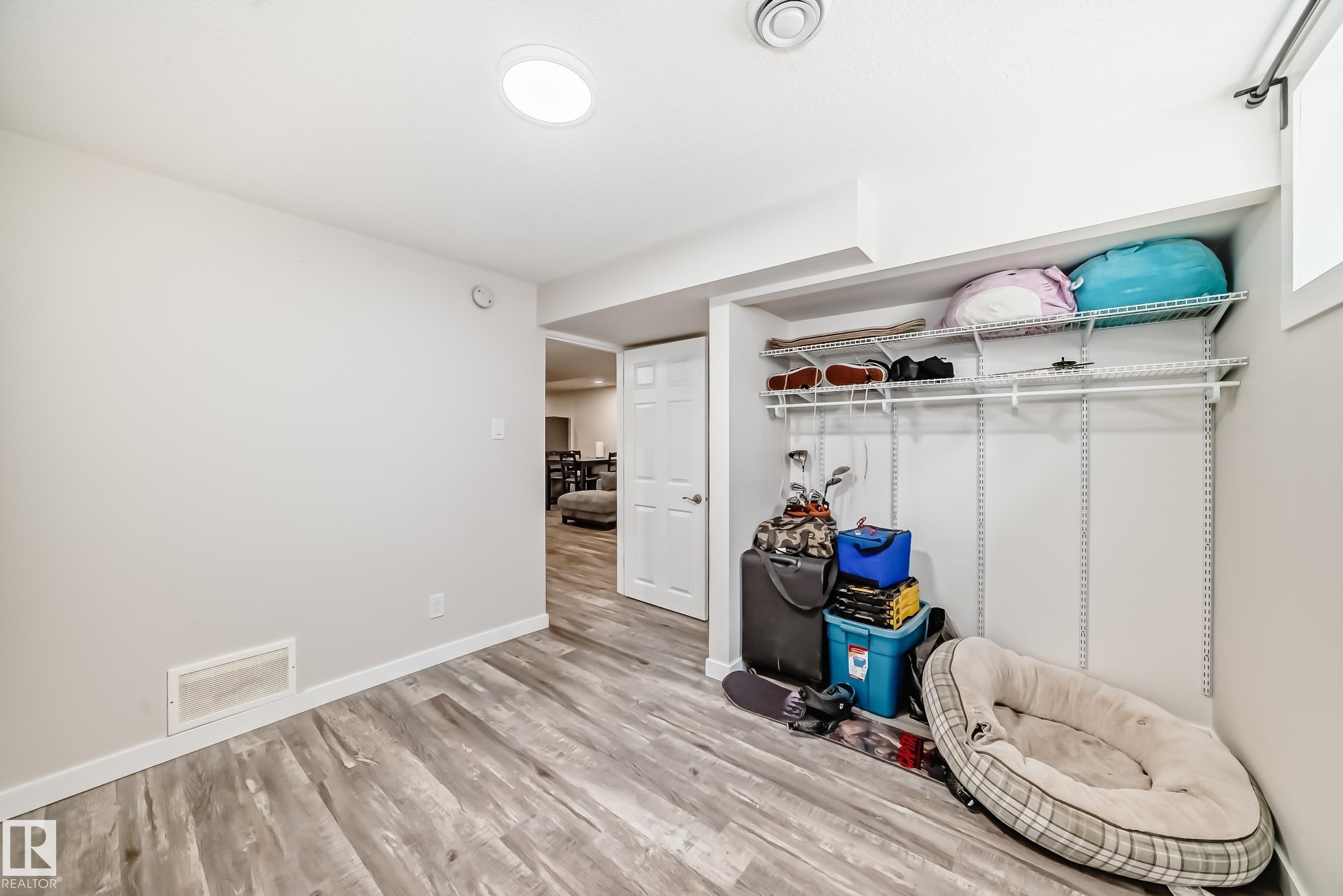 29 Sunset Boulevard, St. Albert, AB - Indoor Photo Showing Other Room