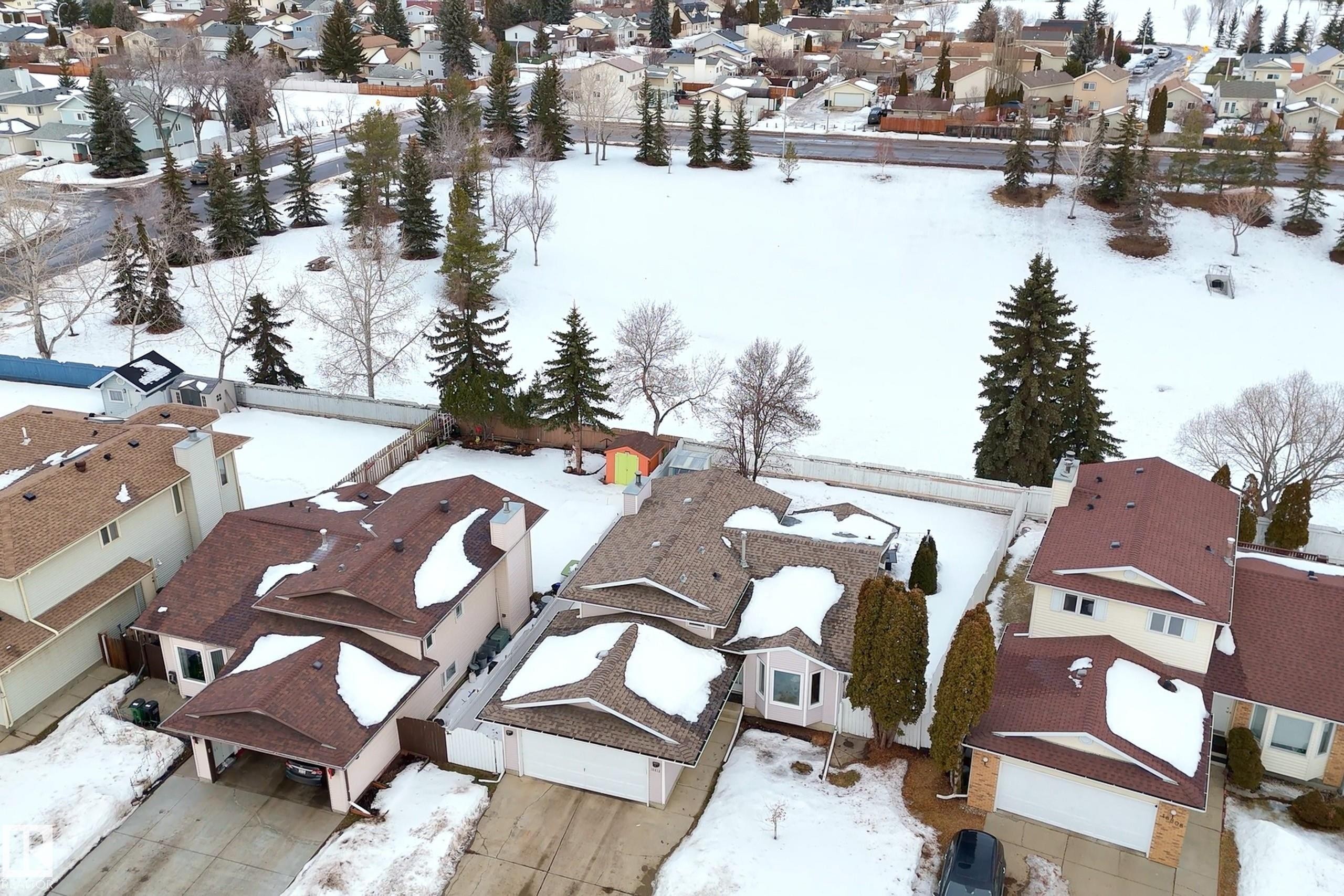 18812 93 Avenue, Edmonton, AB - Outdoor With View