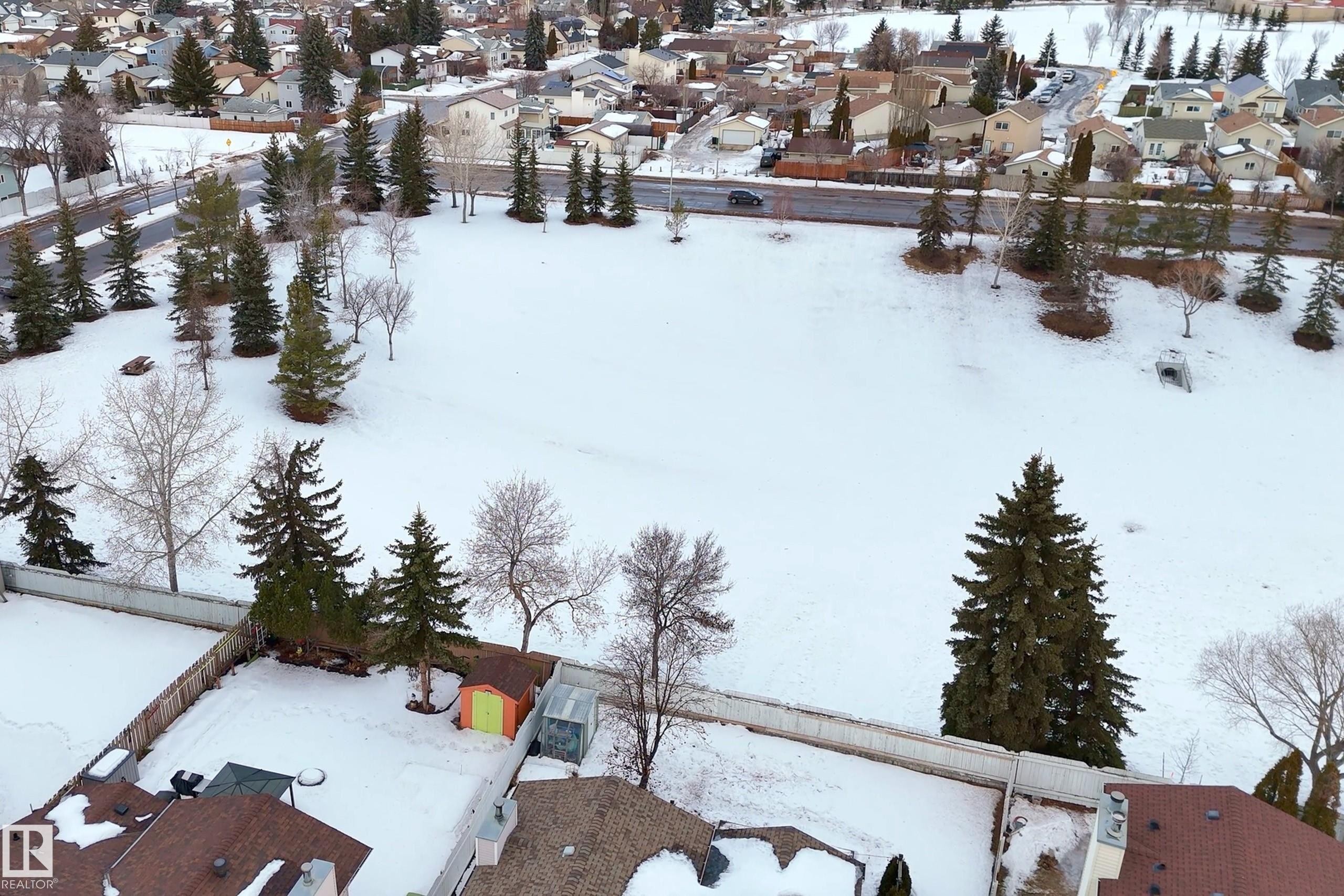 18812 93 Avenue, Edmonton, AB - Outdoor With View