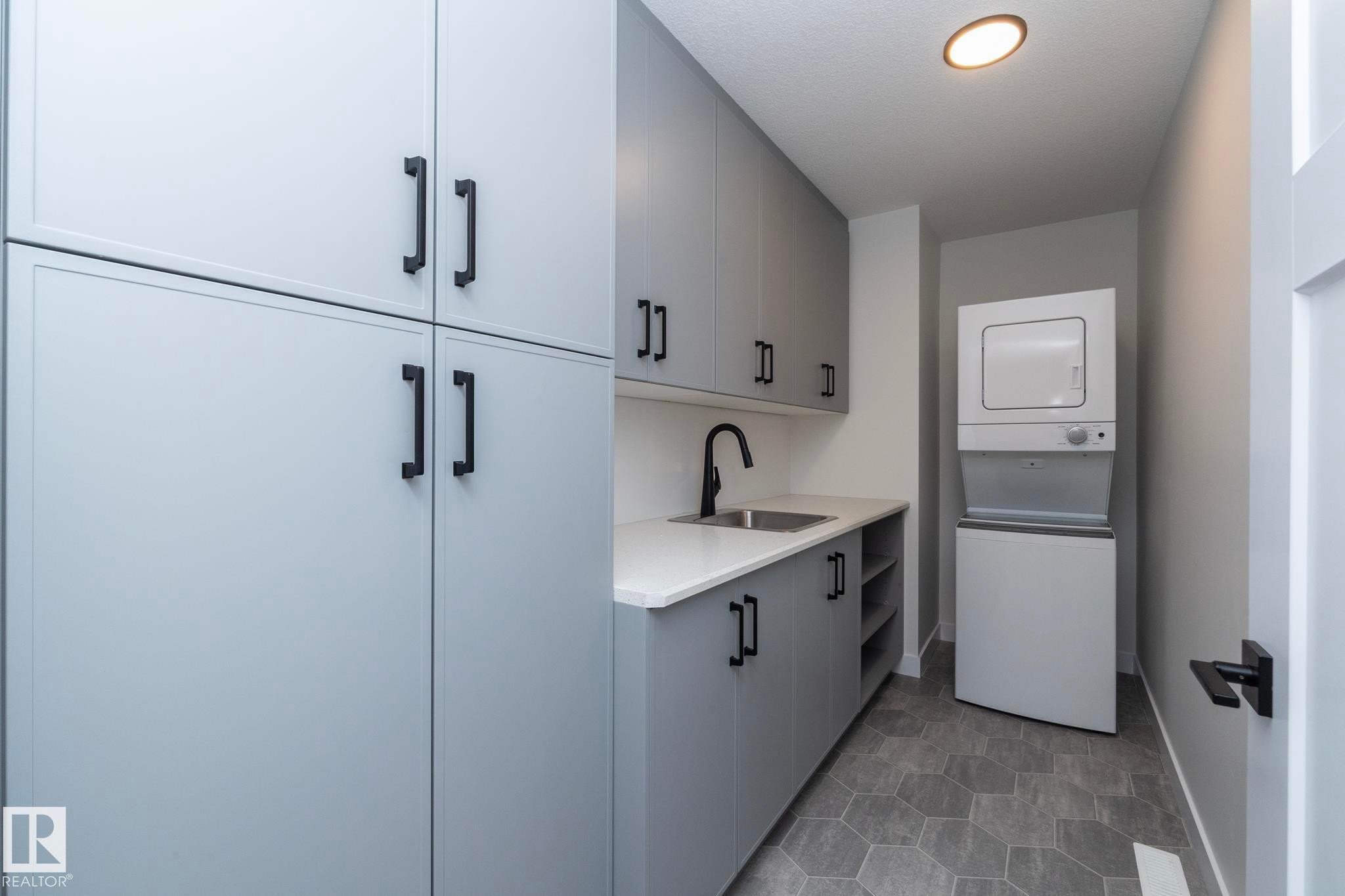 56 Brazeau Drive, Devon, AB - Indoor