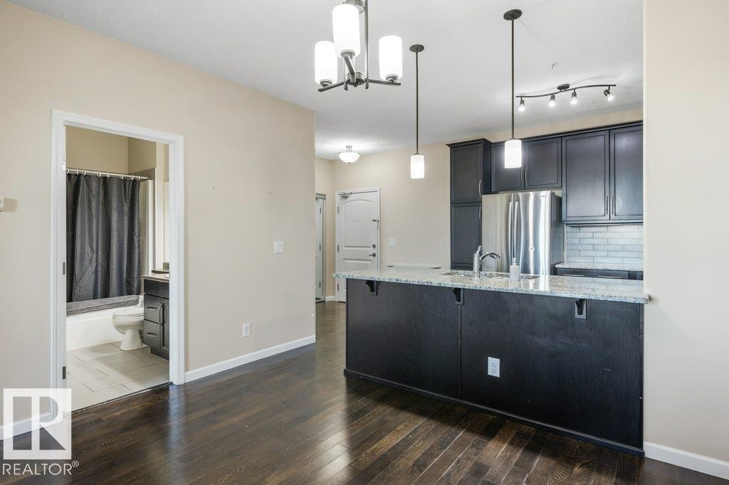 217 6083 Maynard Way, Edmonton, AB - Indoor Photo Showing Kitchen With Upgraded Kitchen