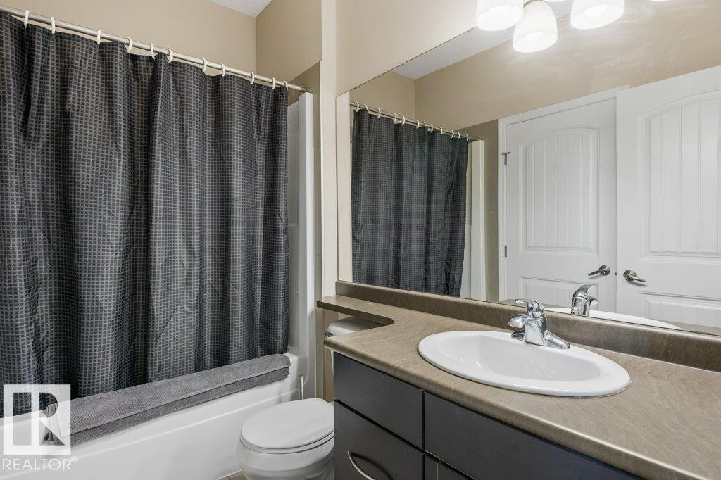 217 6083 Maynard Way, Edmonton, AB - Indoor Photo Showing Bathroom