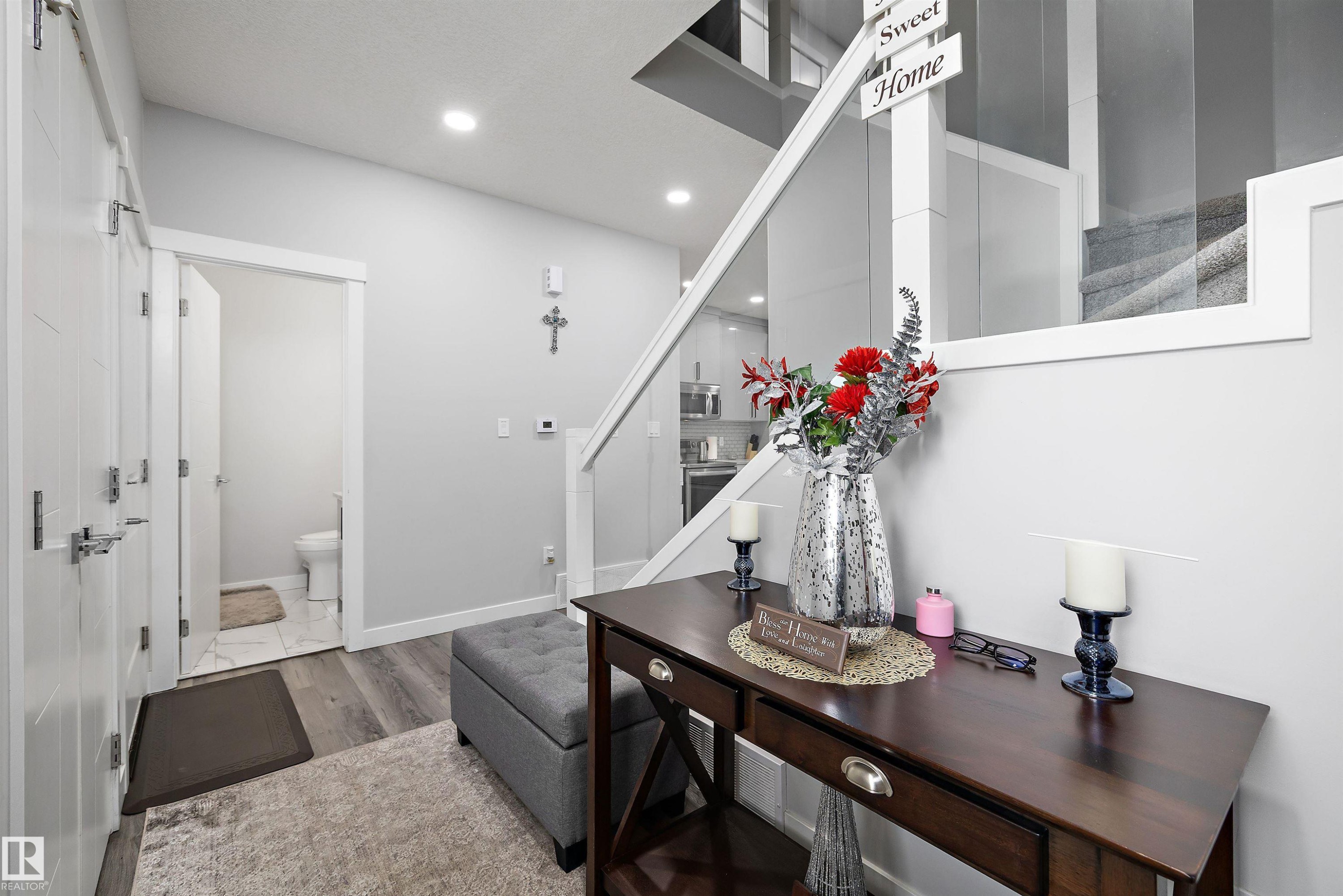 6506 167A Avenue, Edmonton, AB - Indoor Photo Showing Other Room