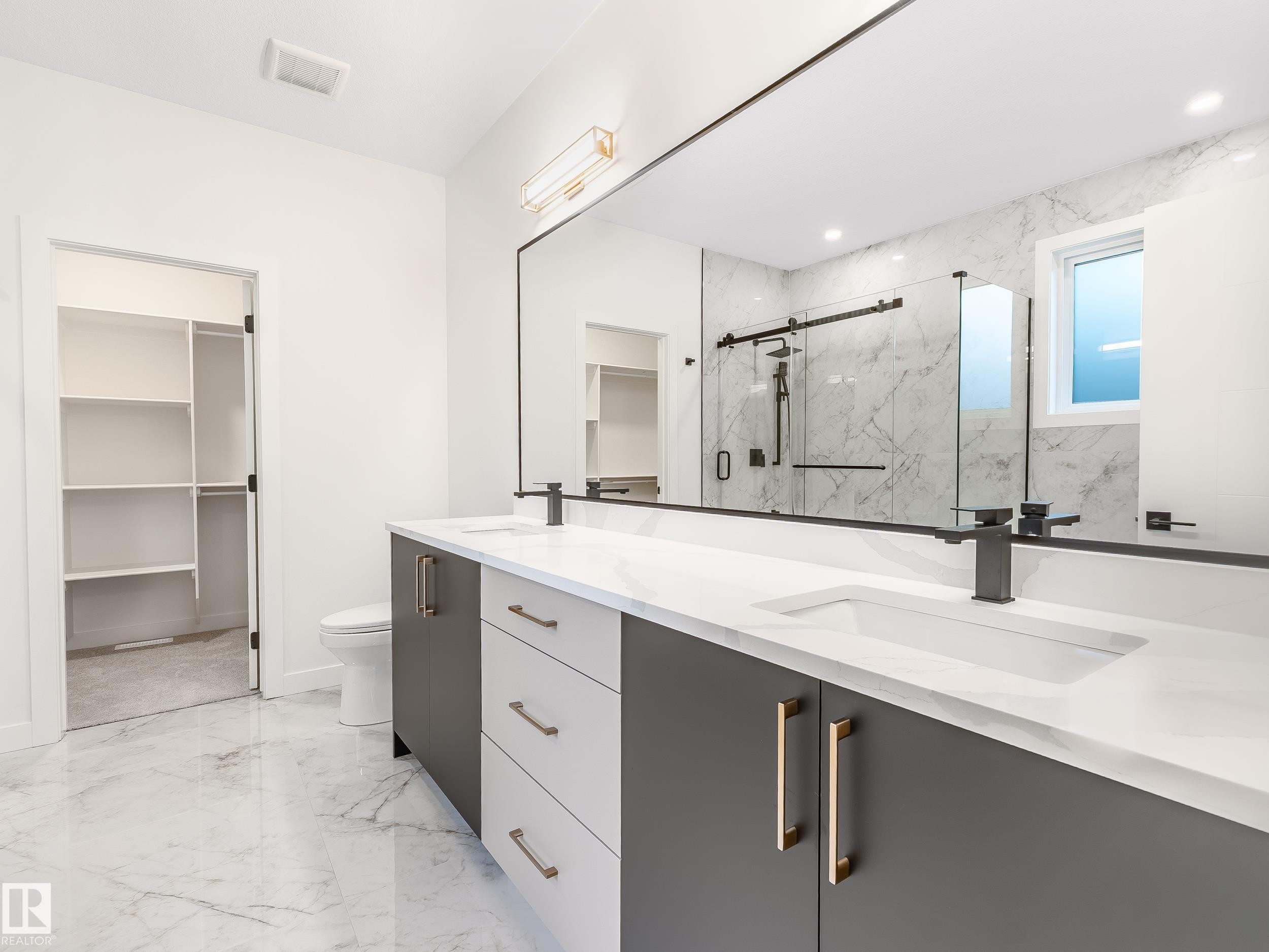 125 Lilac Close, Leduc, AB - Indoor Photo Showing Bathroom