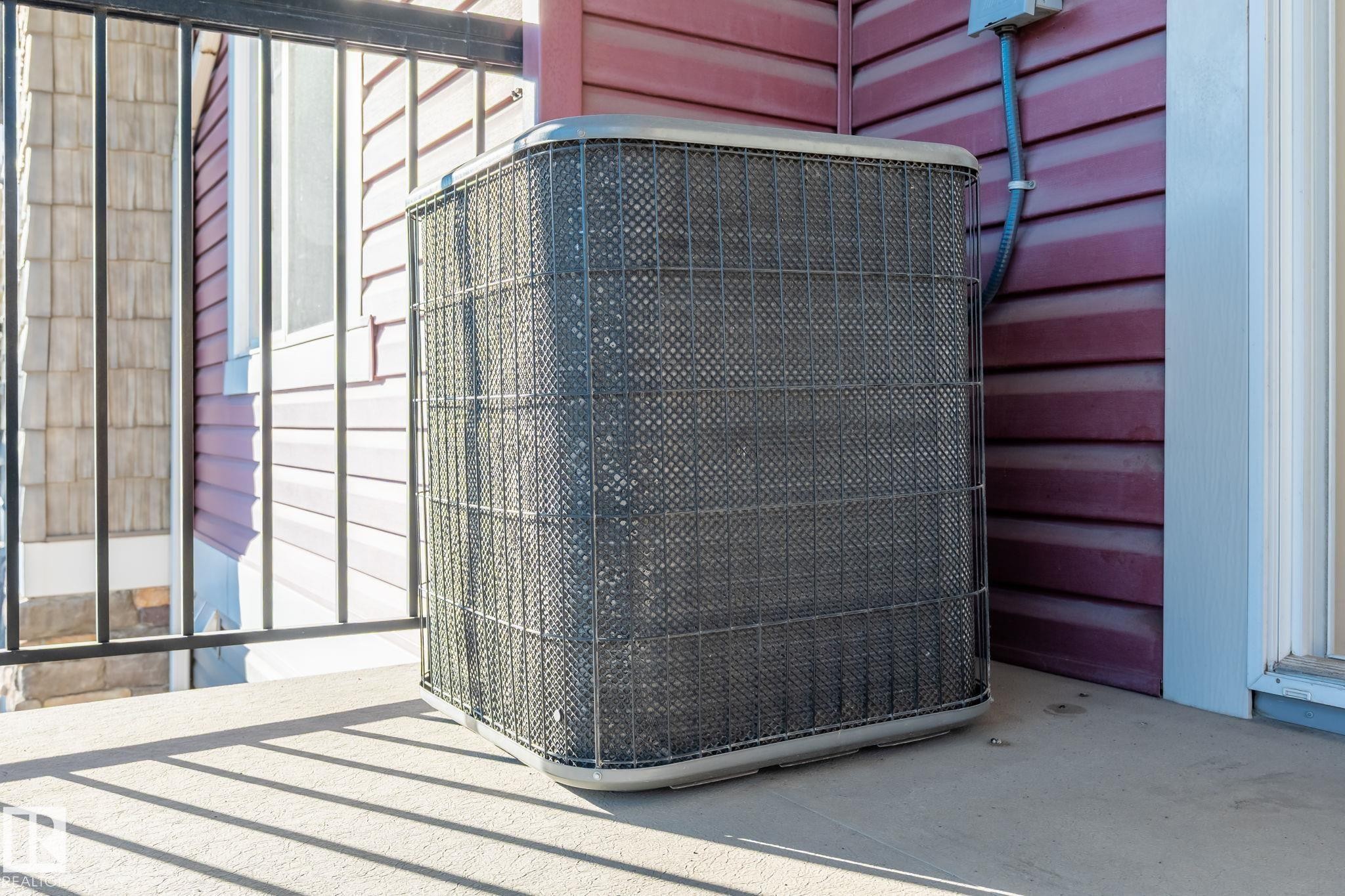 408 2098 Blackmud Creek Drive, Edmonton, AB - With Exterior