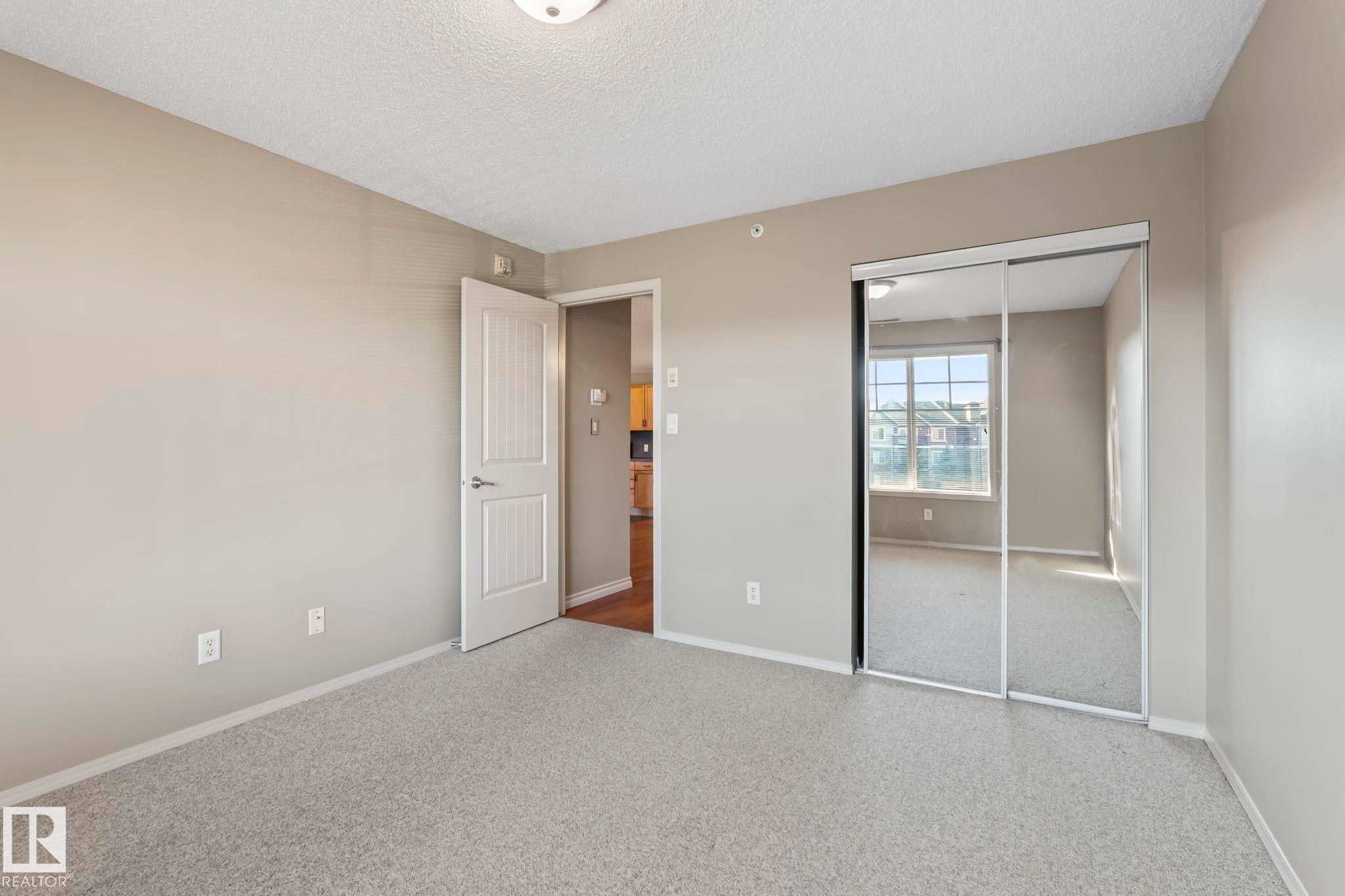 408 2098 Blackmud Creek Drive, Edmonton, AB - Indoor Photo Showing Other Room