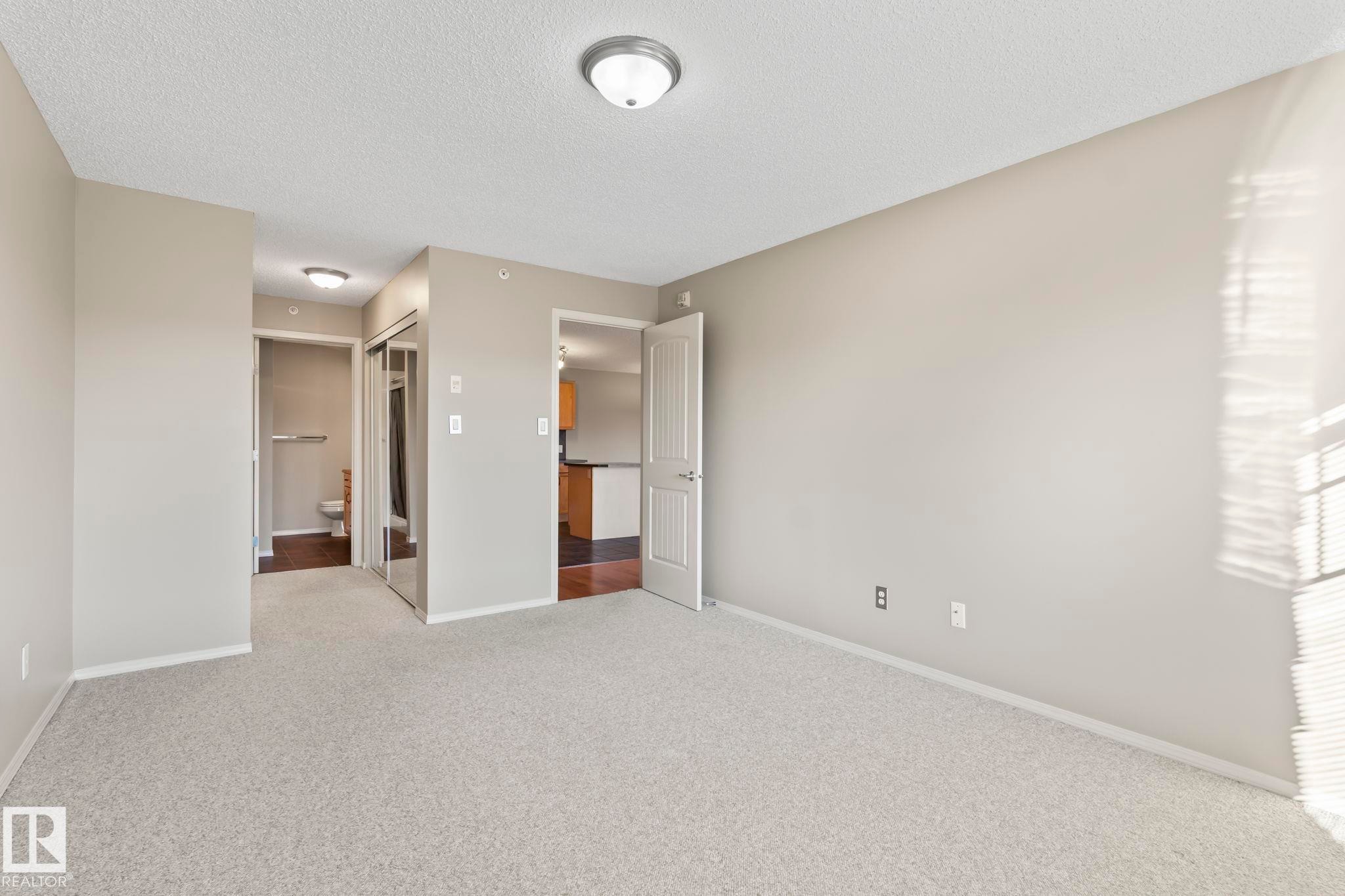 408 2098 Blackmud Creek Drive, Edmonton, AB - Indoor Photo Showing Other Room