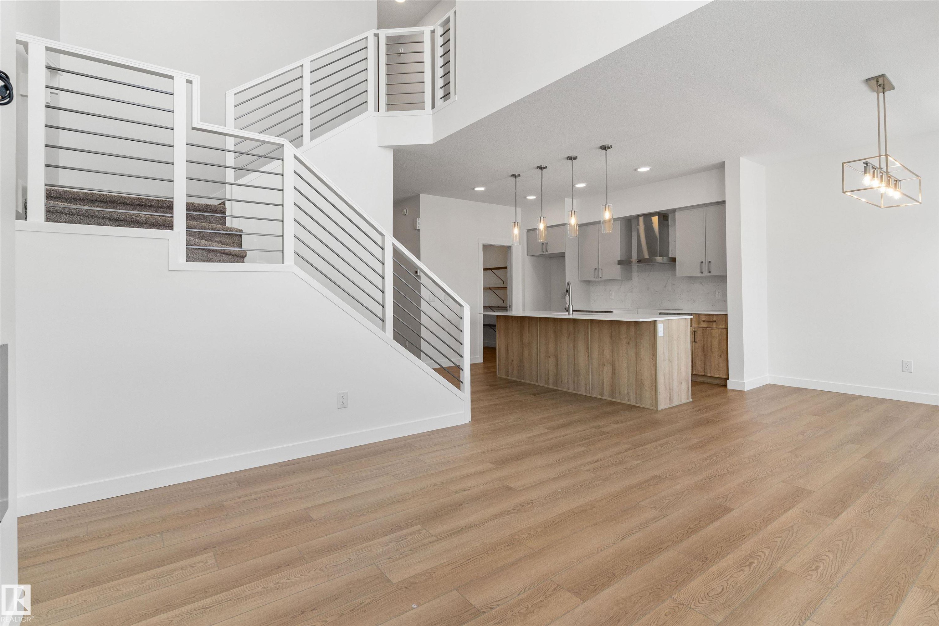 756 Astoria Way, Devon, AB - Indoor Photo Showing Kitchen