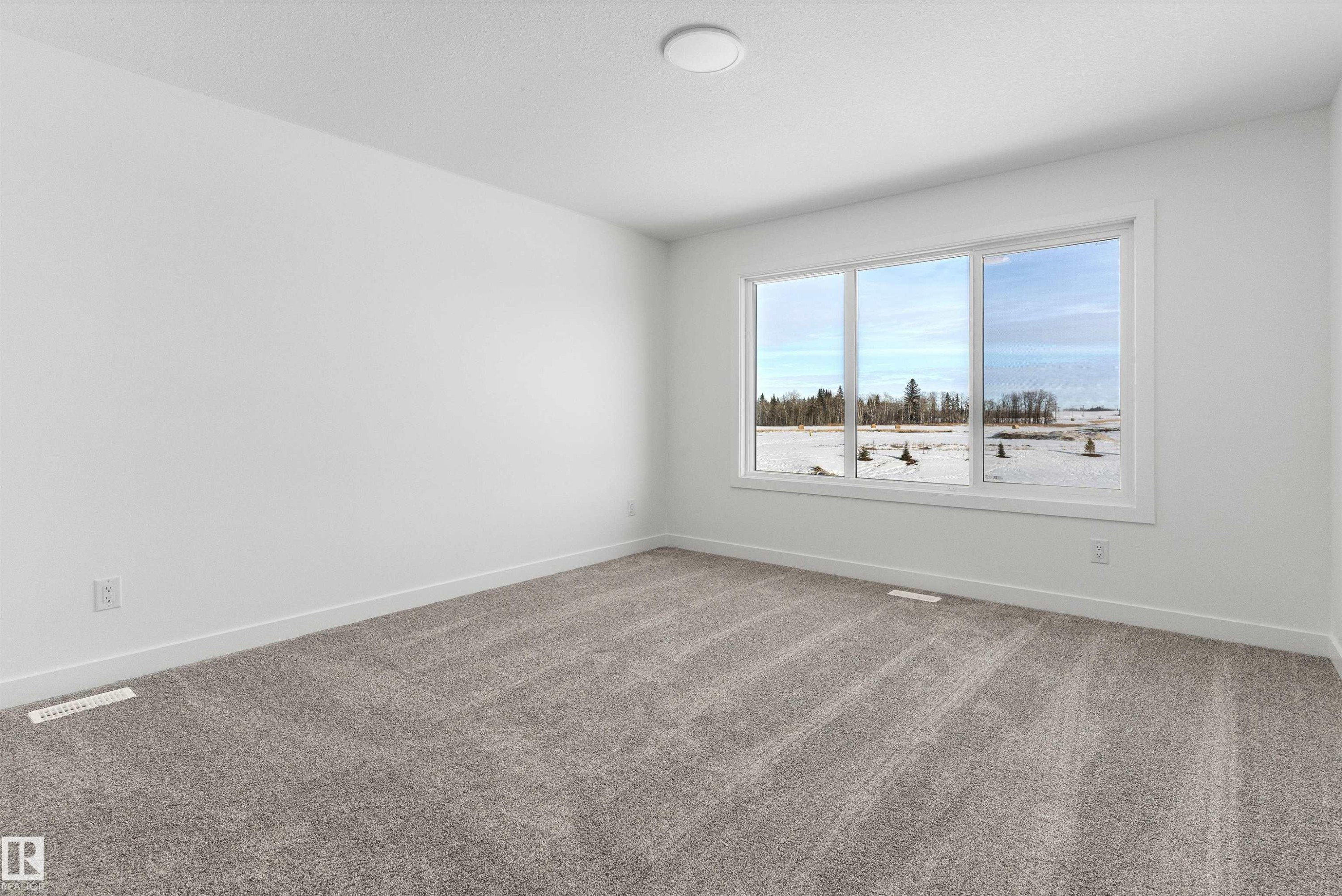 756 Astoria Way, Devon, AB - Indoor Photo Showing Other Room