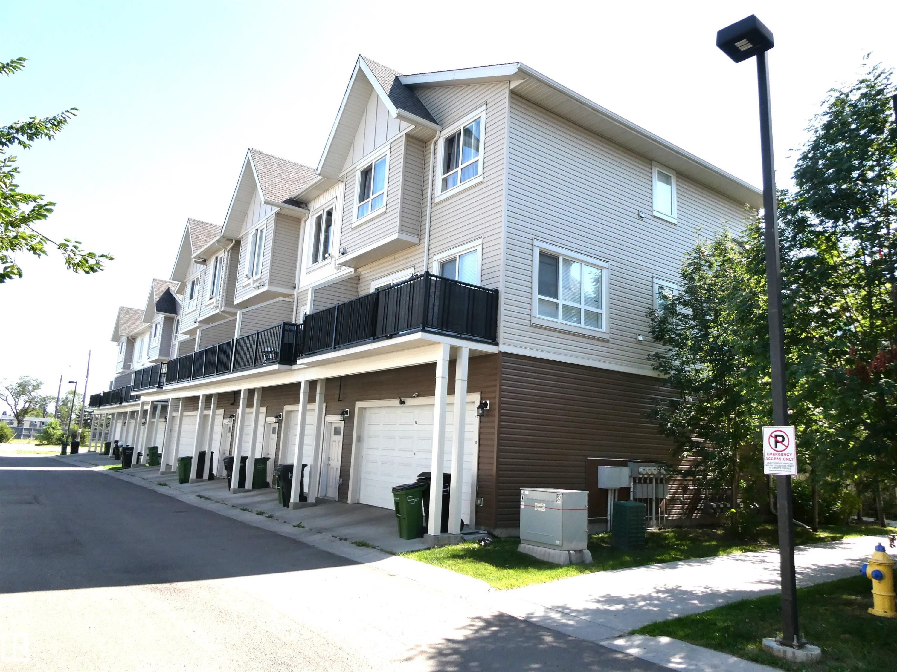 40 13003 132 Avenue, Edmonton, AB - Outdoor