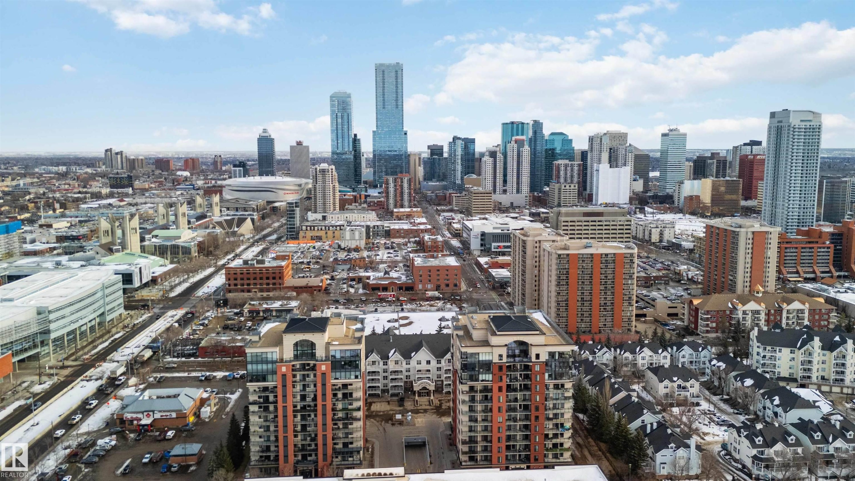 View of city skyline - 113 10311 111 Street, Edmonton, AB - Outdoor With View
