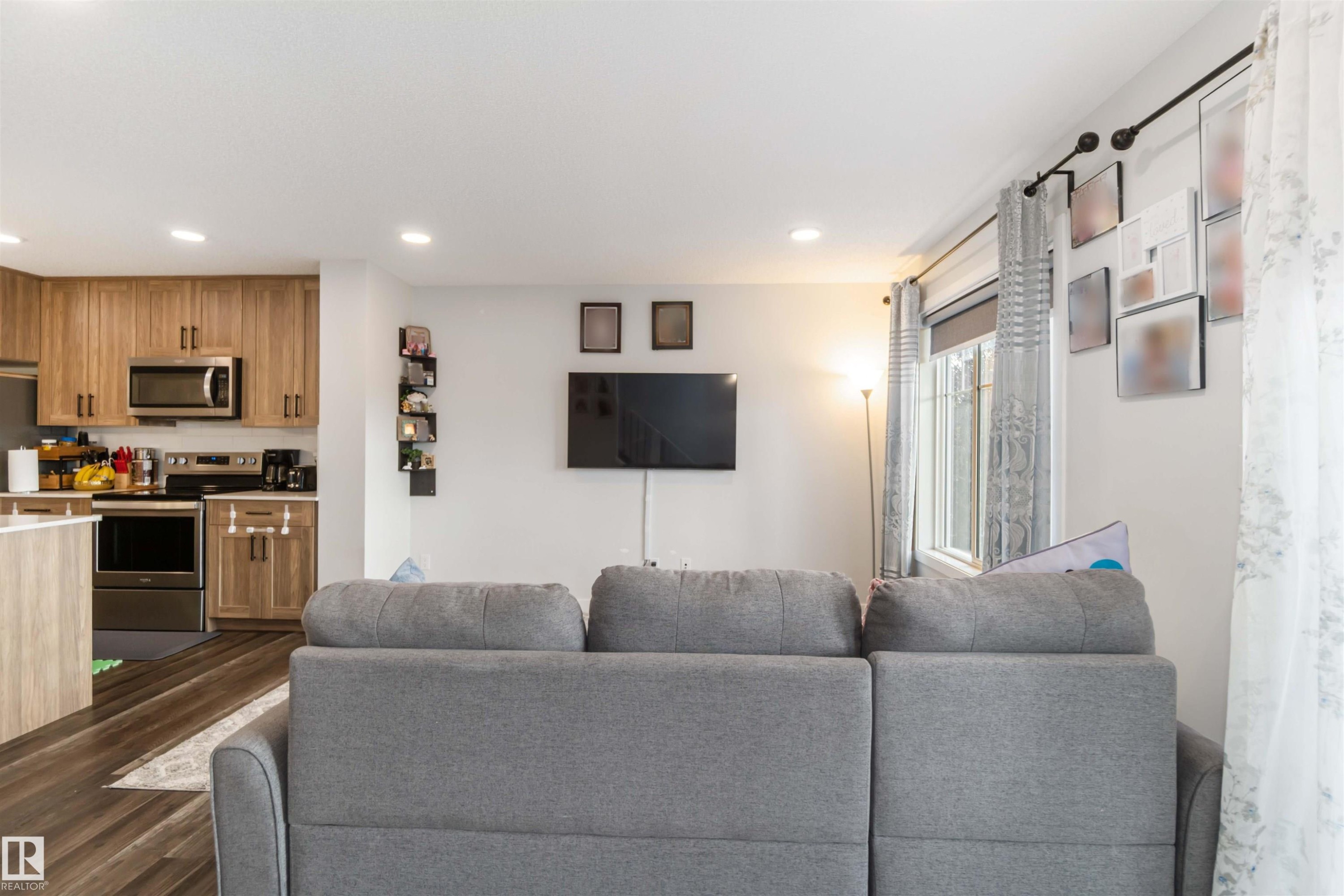 3 3305 Orchards Link Sw, Edmonton, AB - Indoor