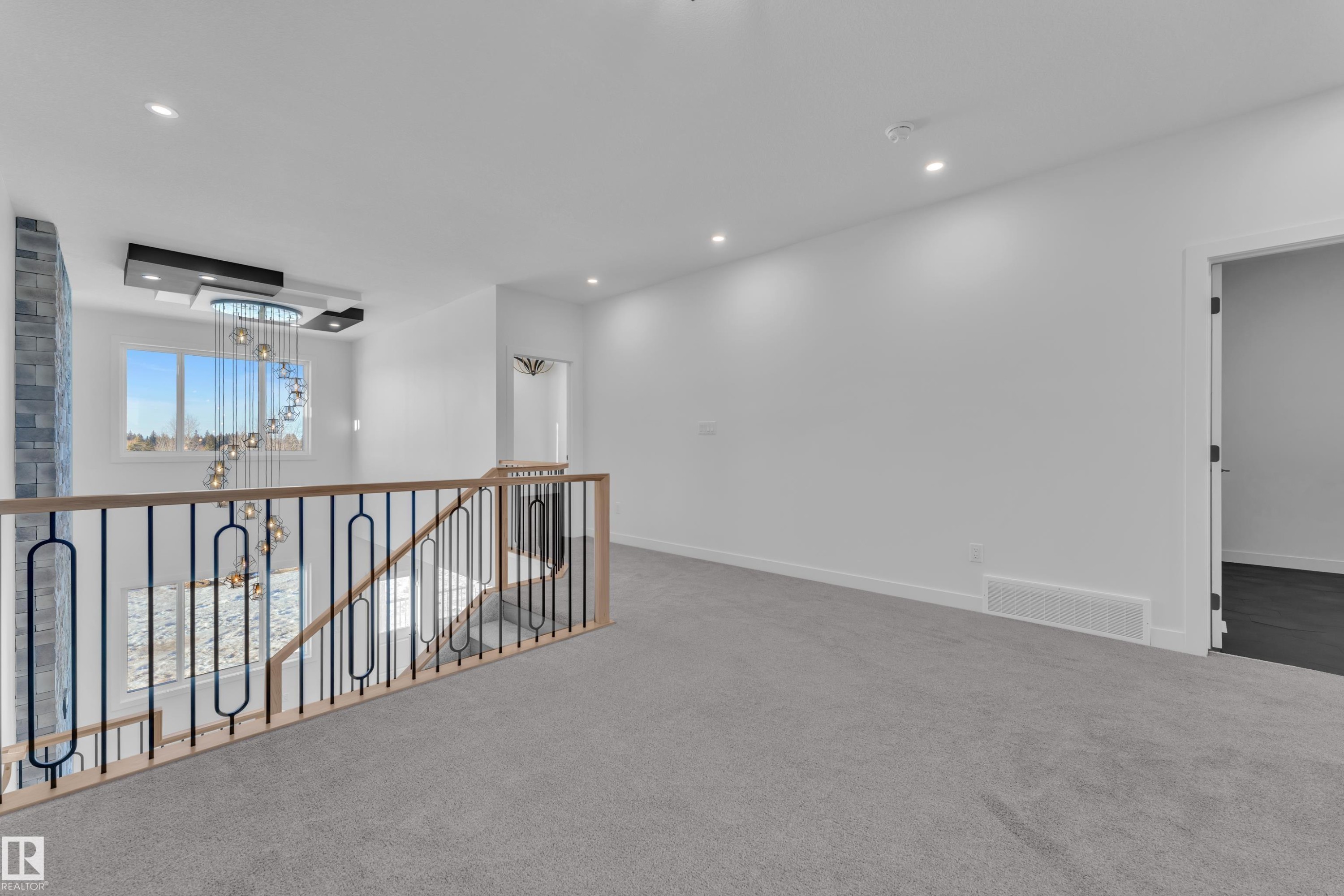 Unfurnished room with carpet and recessed lighting - 38 Grayson Green, Stony Plain, AB - Indoor Photo Showing Other Room