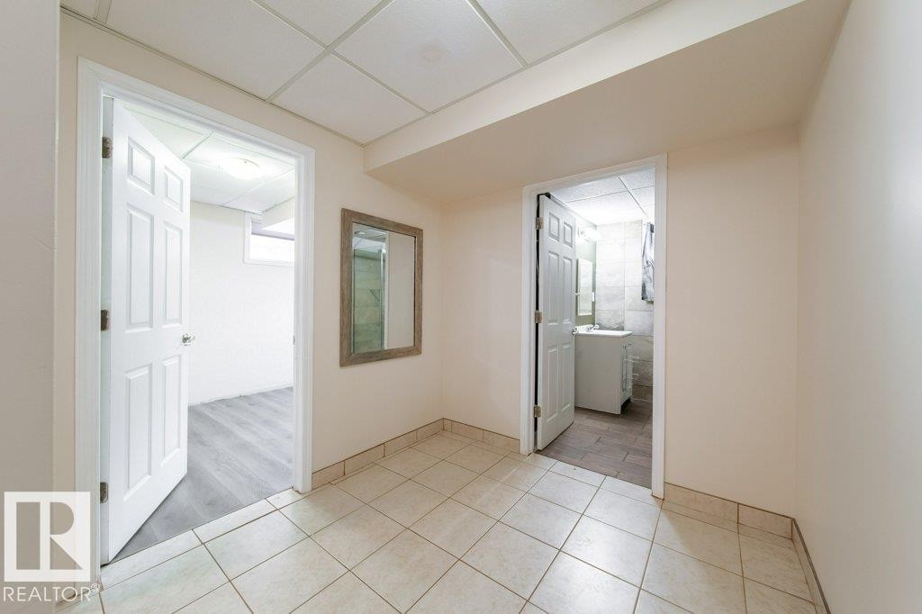 11235 Groat Road, Edmonton, AB - Indoor Photo Showing Other Room