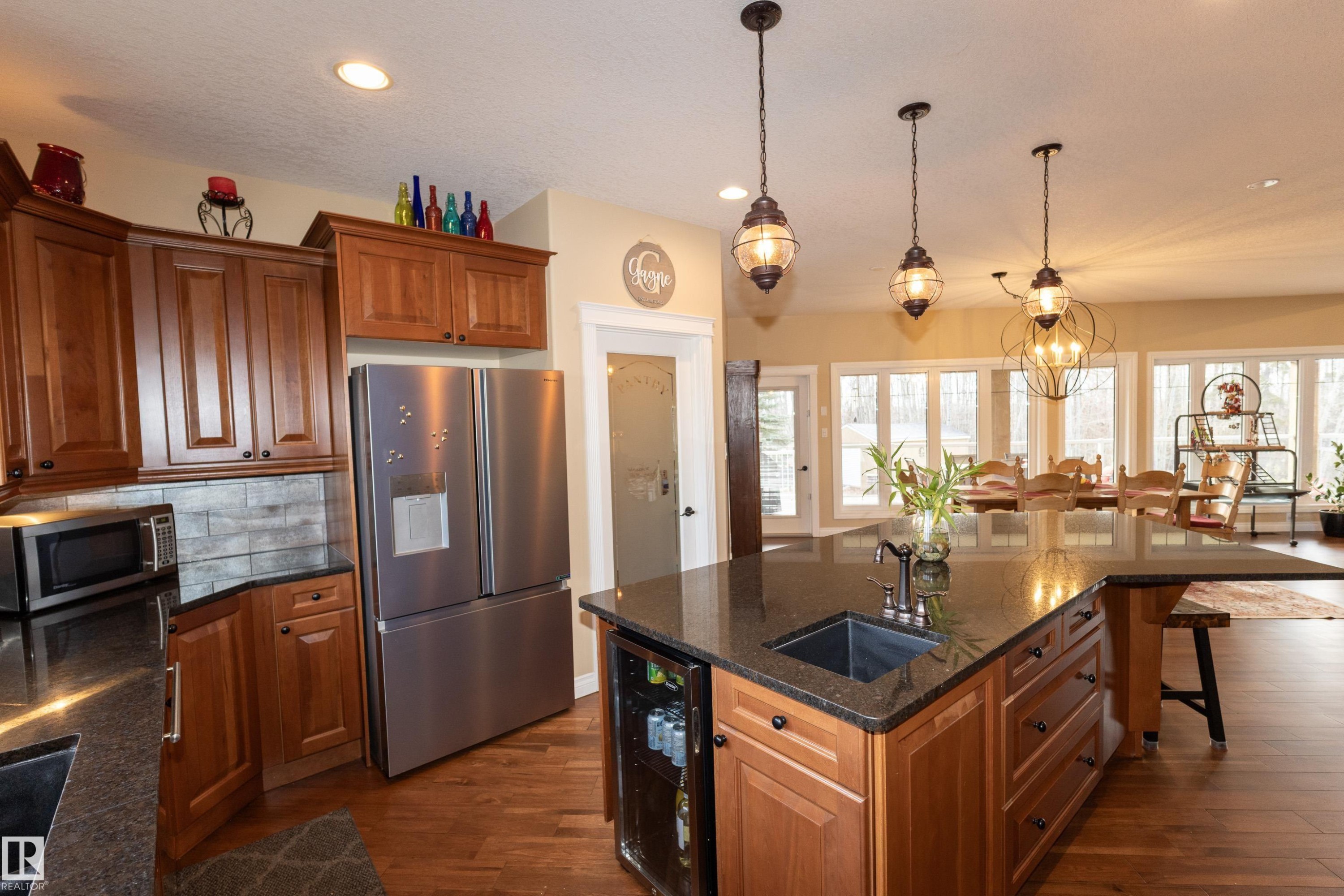 #14 52001 Rge Road 275, Rural Parkland County, AB - Indoor Photo Showing Kitchen