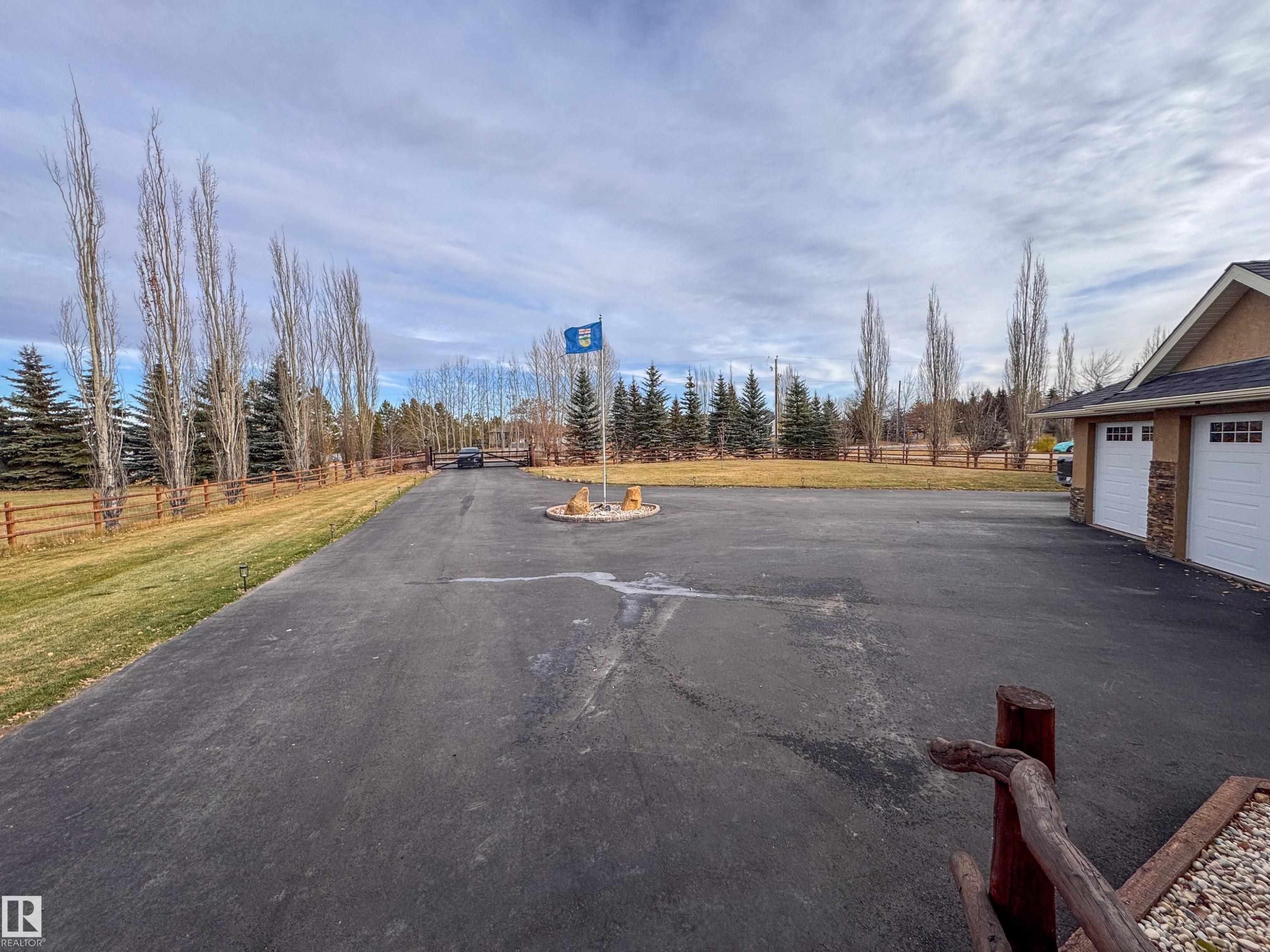 #14 52001 Rge Road 275, Rural Parkland County, AB - Outdoor With View