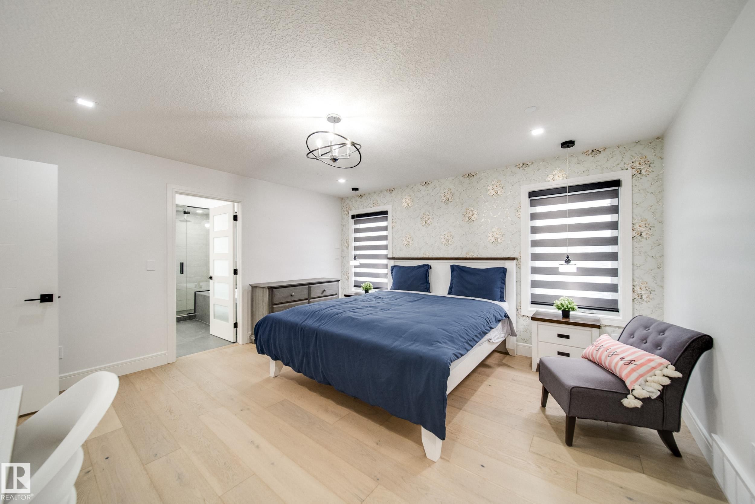 4416 Suzanna Crescent, Edmonton, AB - Indoor Photo Showing Bedroom