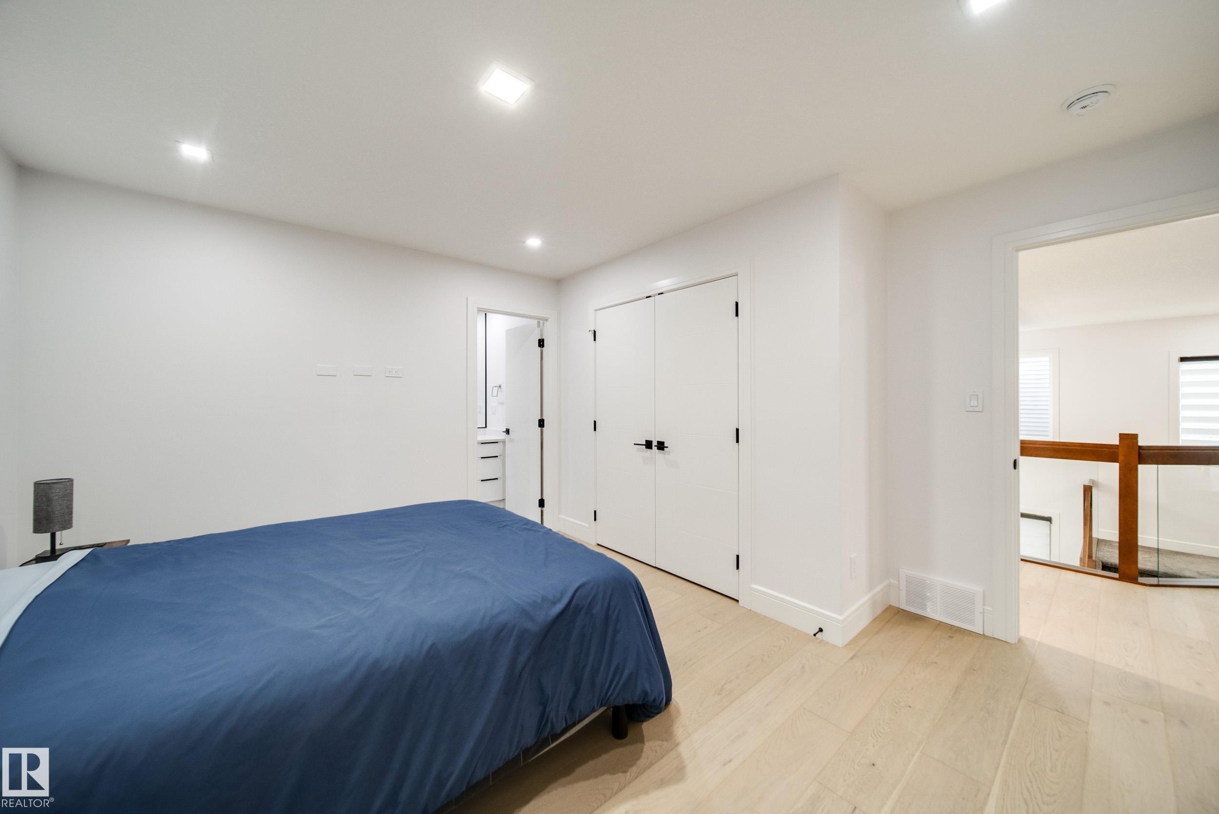 4416 Suzanna Crescent, Edmonton, AB - Indoor Photo Showing Bedroom