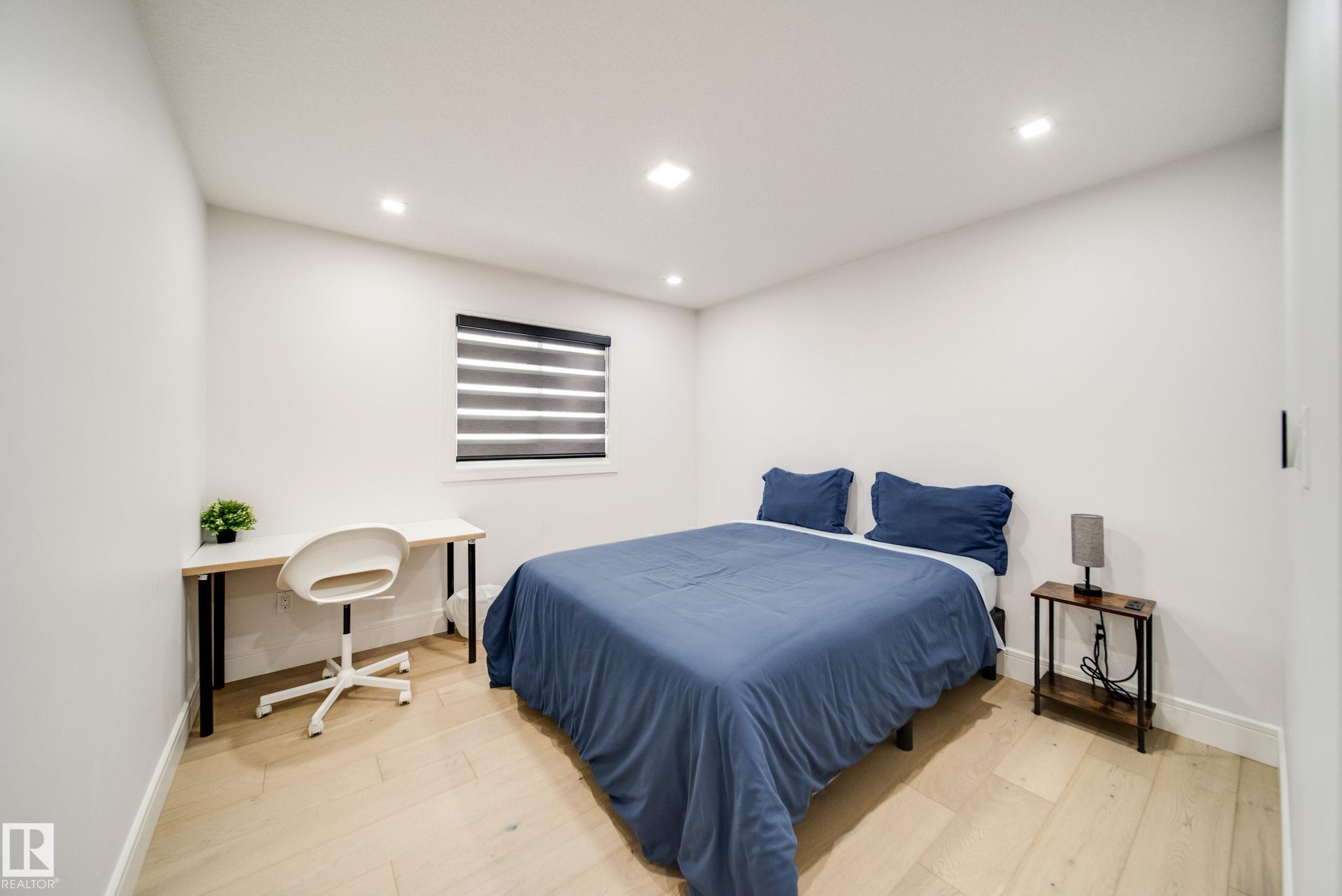 4416 Suzanna Crescent, Edmonton, AB - Indoor Photo Showing Bedroom