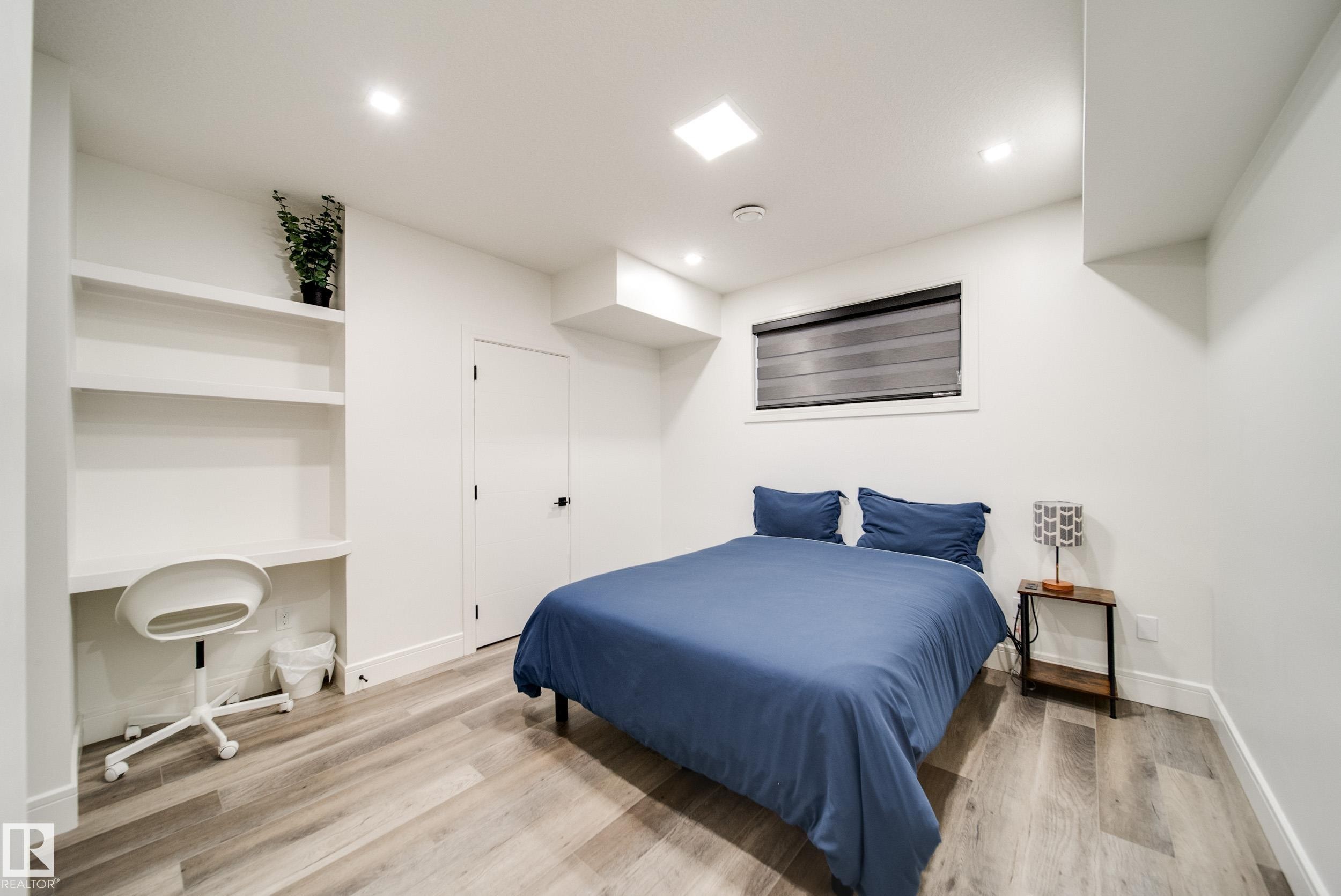 4416 Suzanna Crescent, Edmonton, AB - Indoor Photo Showing Bedroom