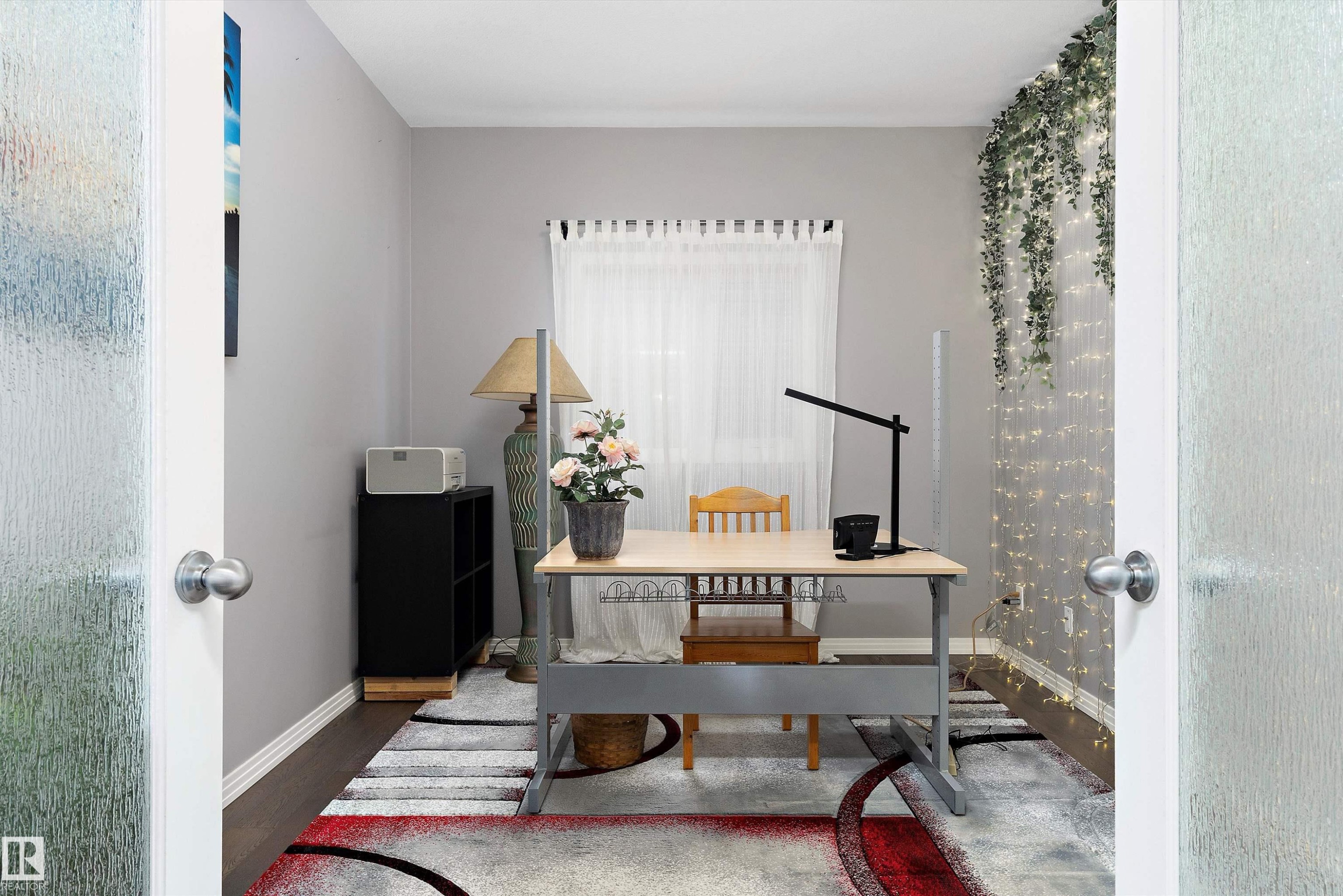 1325 Adamson Drive, Edmonton, AB - Indoor Photo Showing Other Room