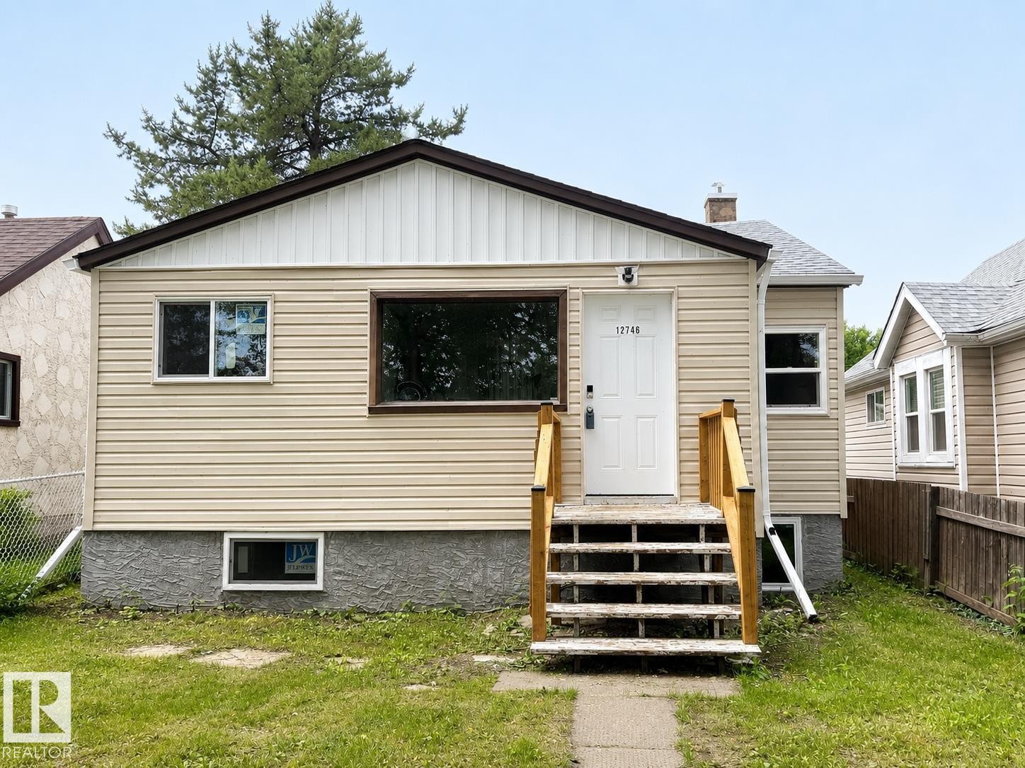 12746 116 Street, Edmonton, AB - Outdoor
